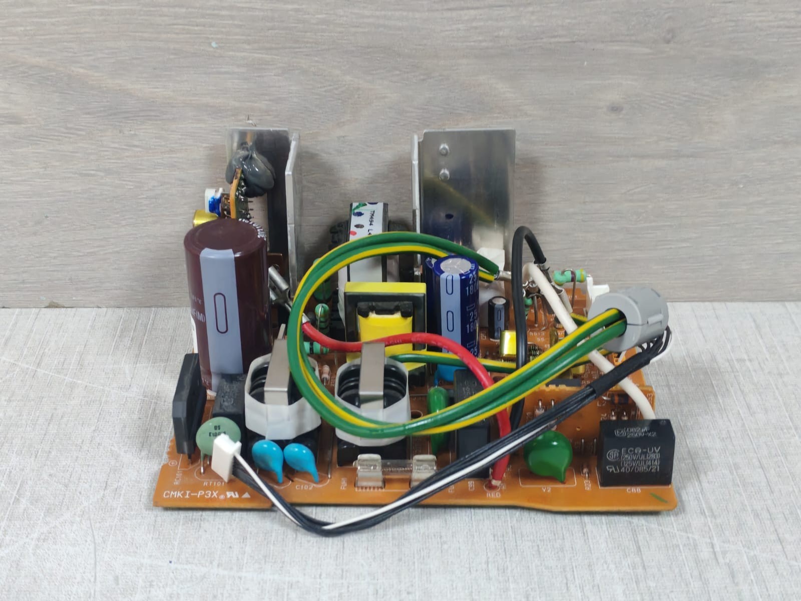Daikin 2P002465-1 / CMKI-P3X DAIKIN 2P002465-1 / CMKI-P3X Printed Circuit Board 7