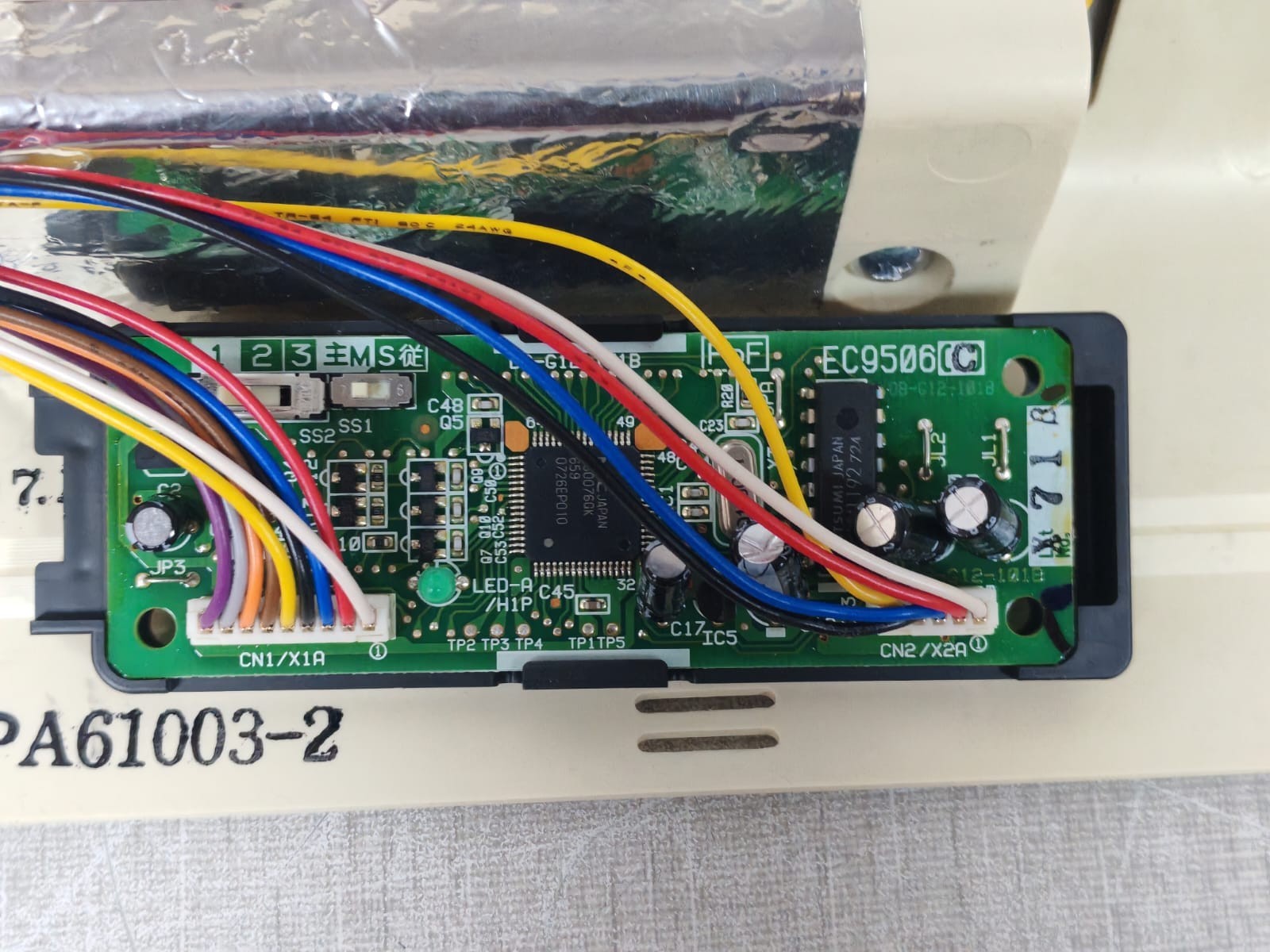 Daikin 1PA61003-2 EC9506(C DAIKIN 1PA61003-2 EC9506(C) INFRARED RECIEVER UNIT 0969077 9