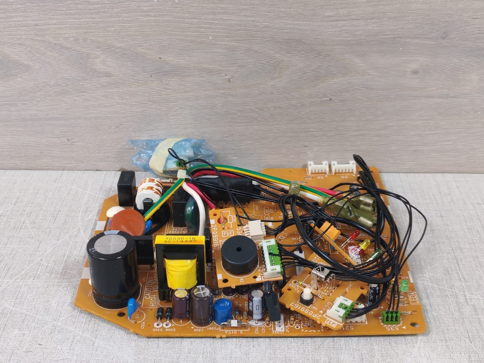 Daikin 3F009268-1L DAIKIN 3F009268-1L Pcb Board 4