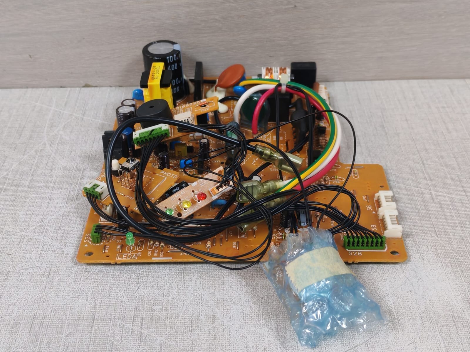 Daikin 3F009268-1L DAIKIN 3F009268-1L Pcb Board 6