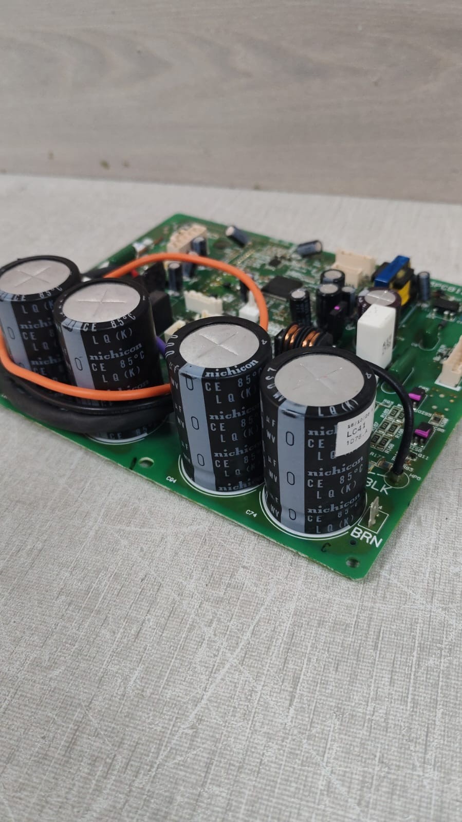 Daikin 3F001903-6X / 3PCB1265-1 DAIKIN 3F001903-6X / 3PCB1265-1 PRINTED CIRCUIT BOARD 8