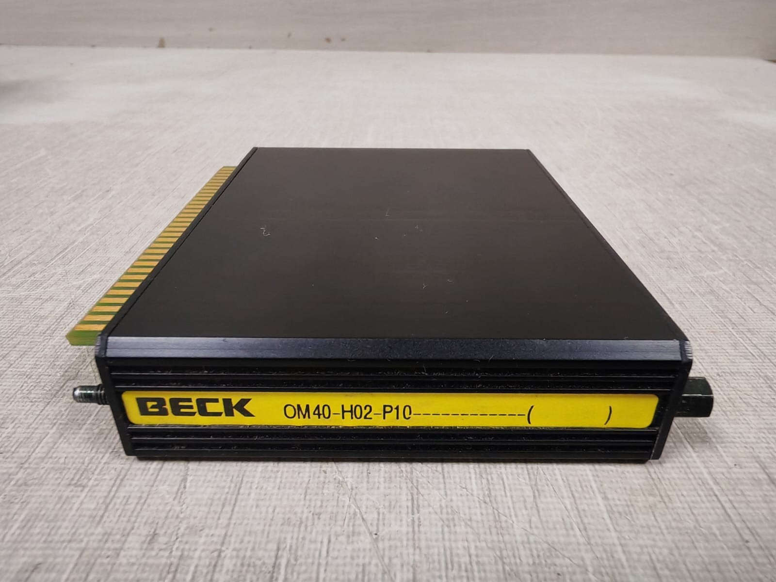 Beck OM40-H02-P10 BECK PS1-OM40 / OM40-H02-P10 DIGITAL OUTPUT MODULE 7
