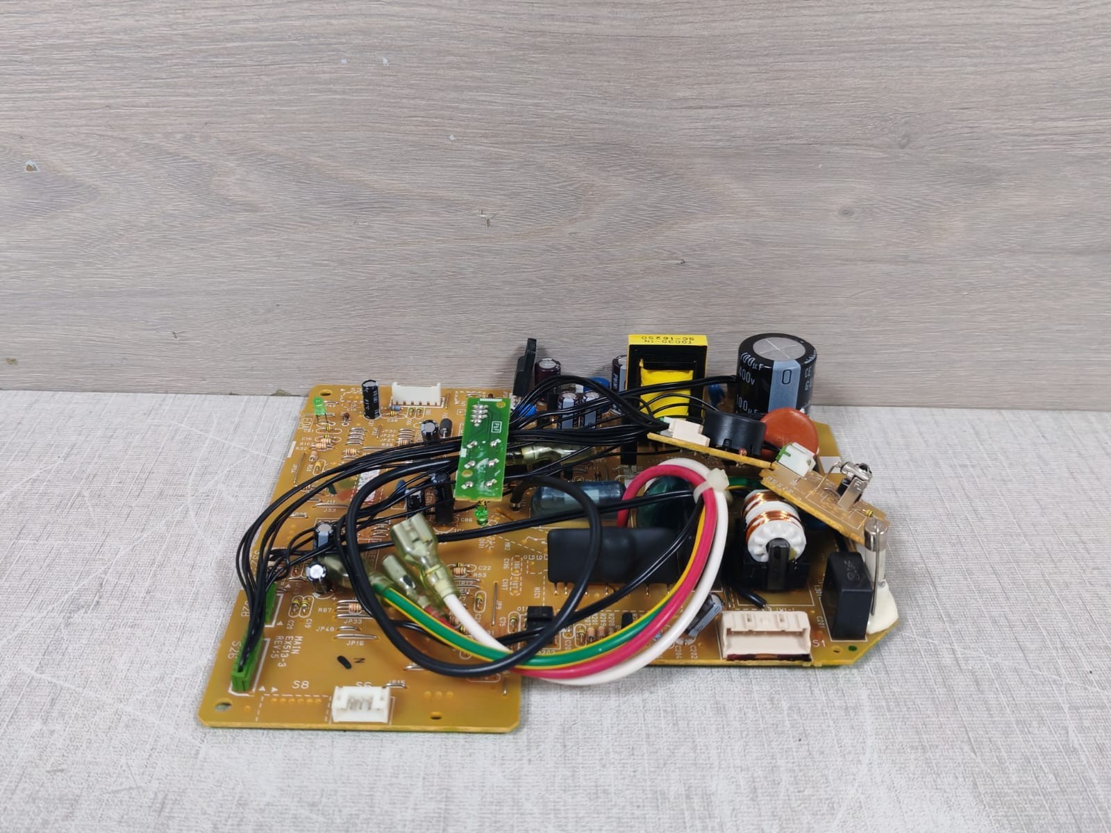 Daikin 3F010261-47M DAIKIN 3F010261-47M PCB Board 6