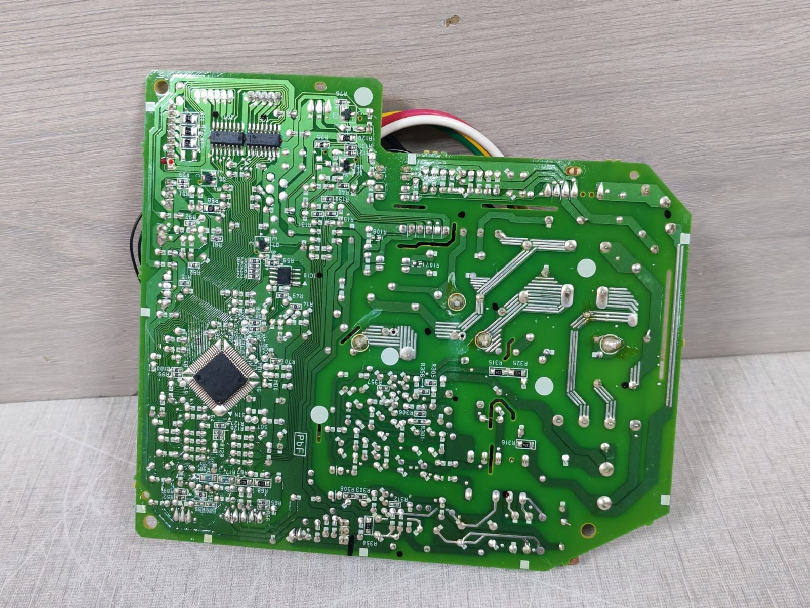 Daikin 3F010261-47M DAIKIN 3F010261-47M PCB Board 10