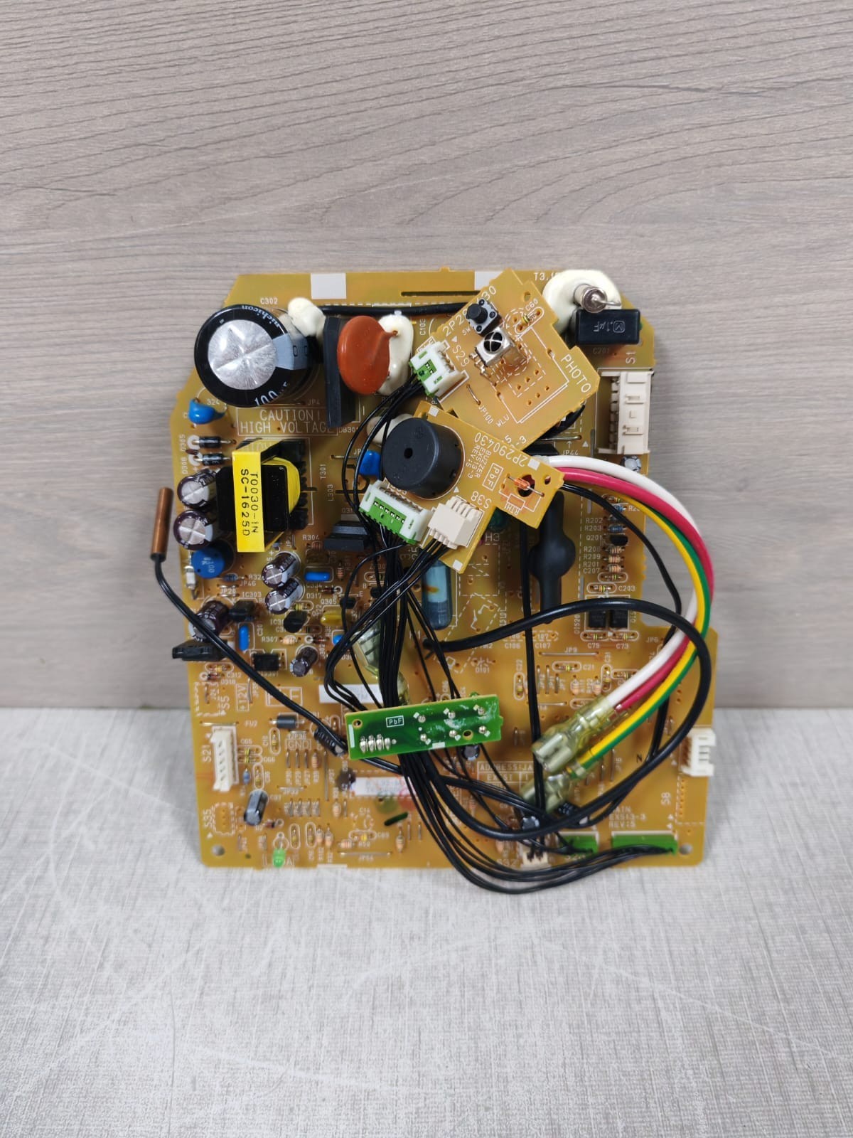 DAIKIN 3F010261-47M PCB Board