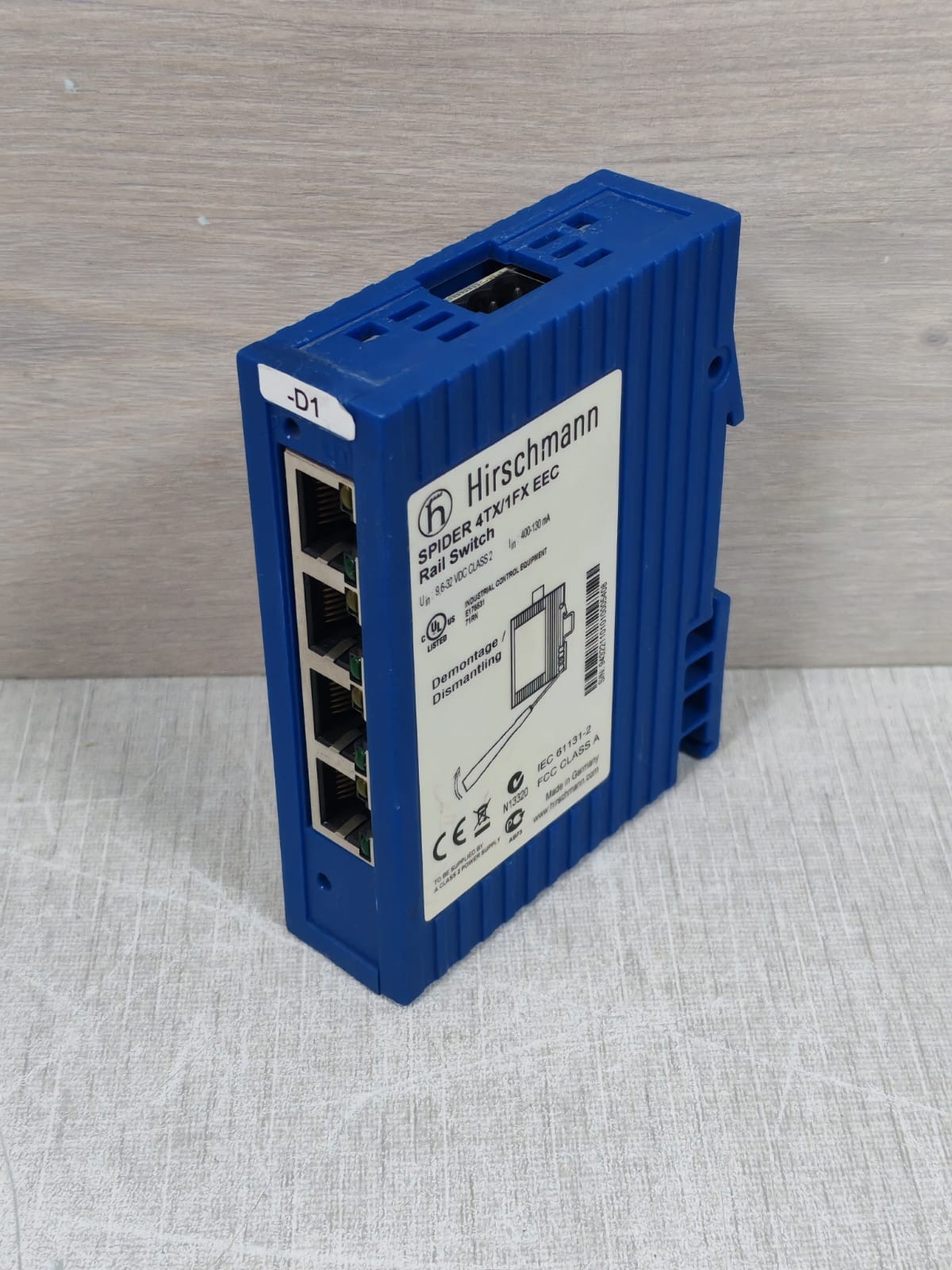 HIRSCHMANN SPIDER 4TX/1FX EEC RAIL SWITCH HIRSCHMANN SPIDER 4TX/1FX EEC RAIL SWITCH 3