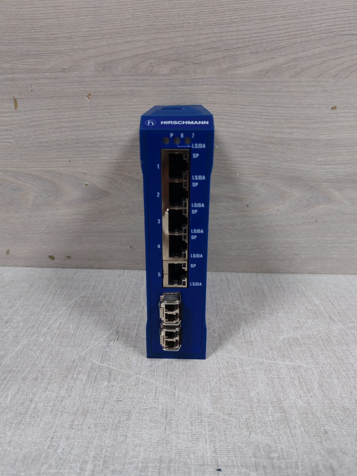 HIRSCHMANN SPIDER II GIGA 5T/2S EEC JUMBO RAILSWITCH