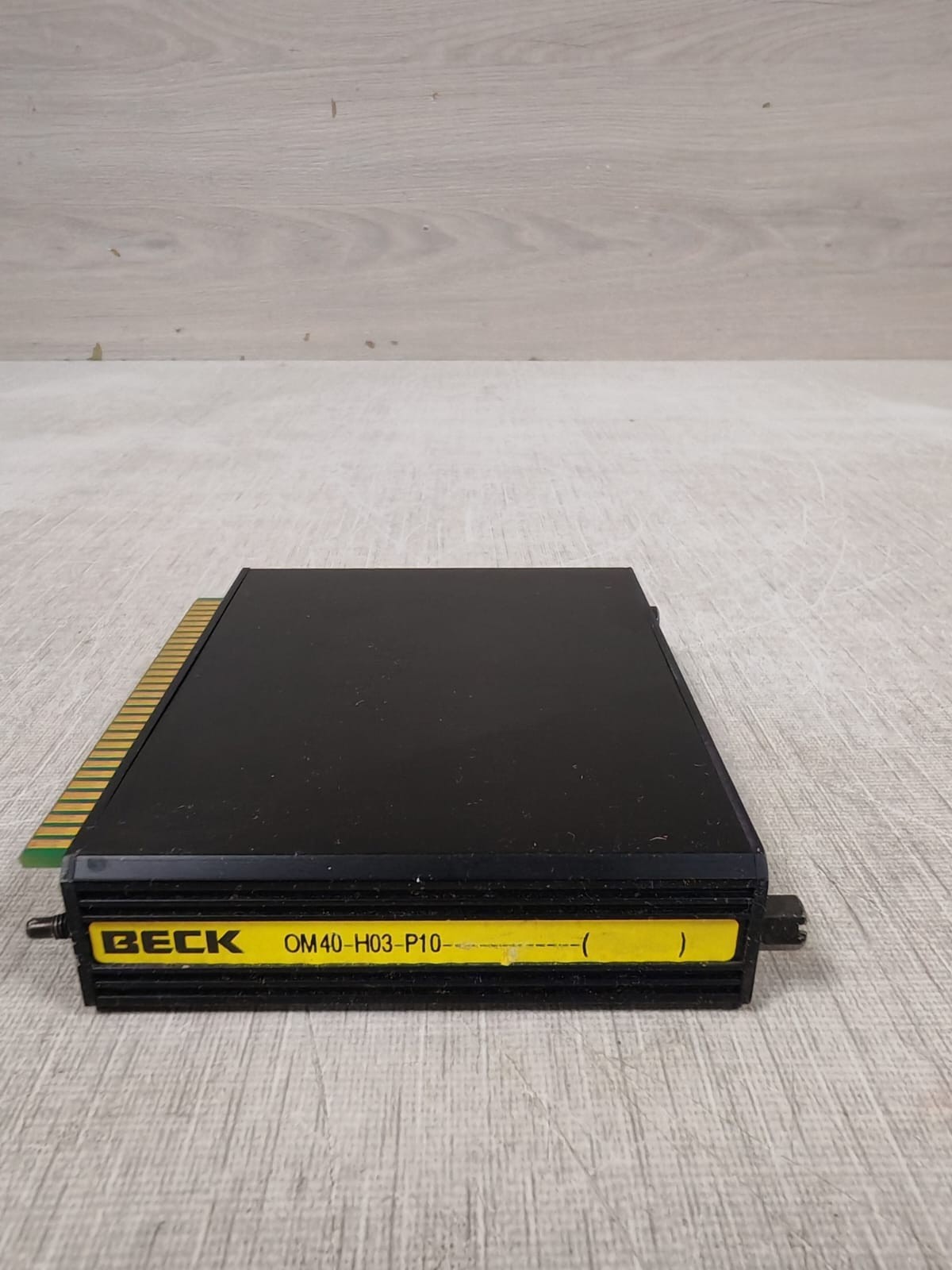 Beck OM40-H03-P10 BECK PS1-OM40 / OM40-H03-P10 DIGITAL OUTPUT MODULE 4