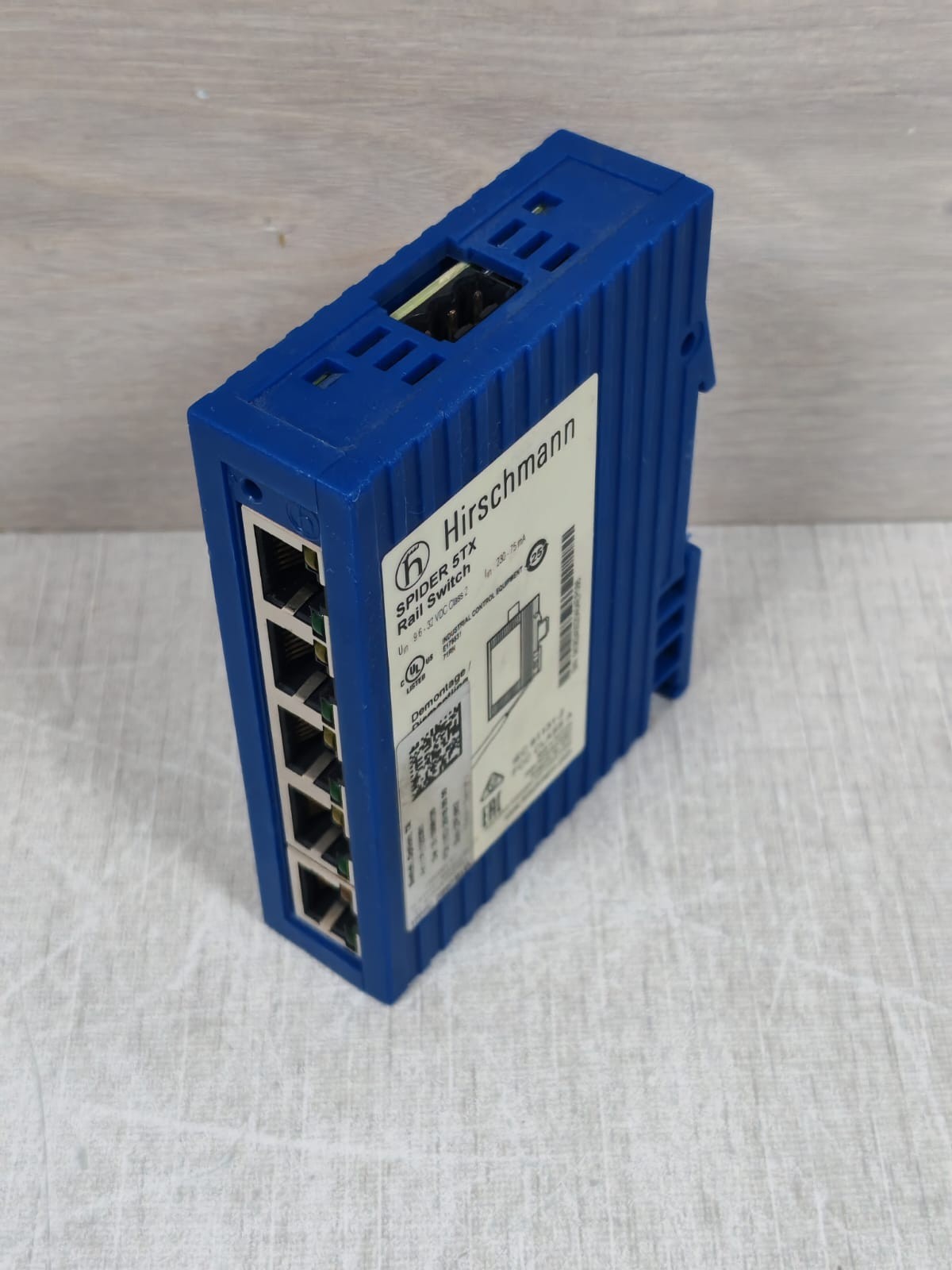 HIRSCHMANN SPIDER 5TX HIRSCHMANN SPIDER 5TX RAIL SWITCH 5