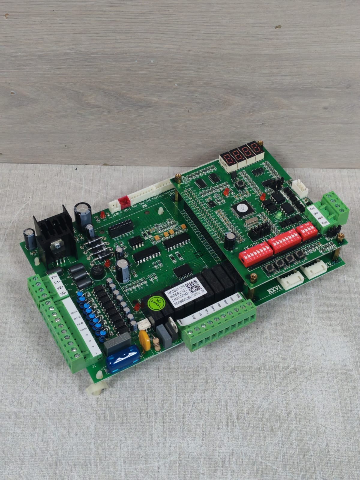 Daikin MC221 V2.6 / MC220 V3.0 / EI57X30 DAIKIN MC221 V2.6 / MC220 V3.0 / EI57X30 PCB BOARD 3