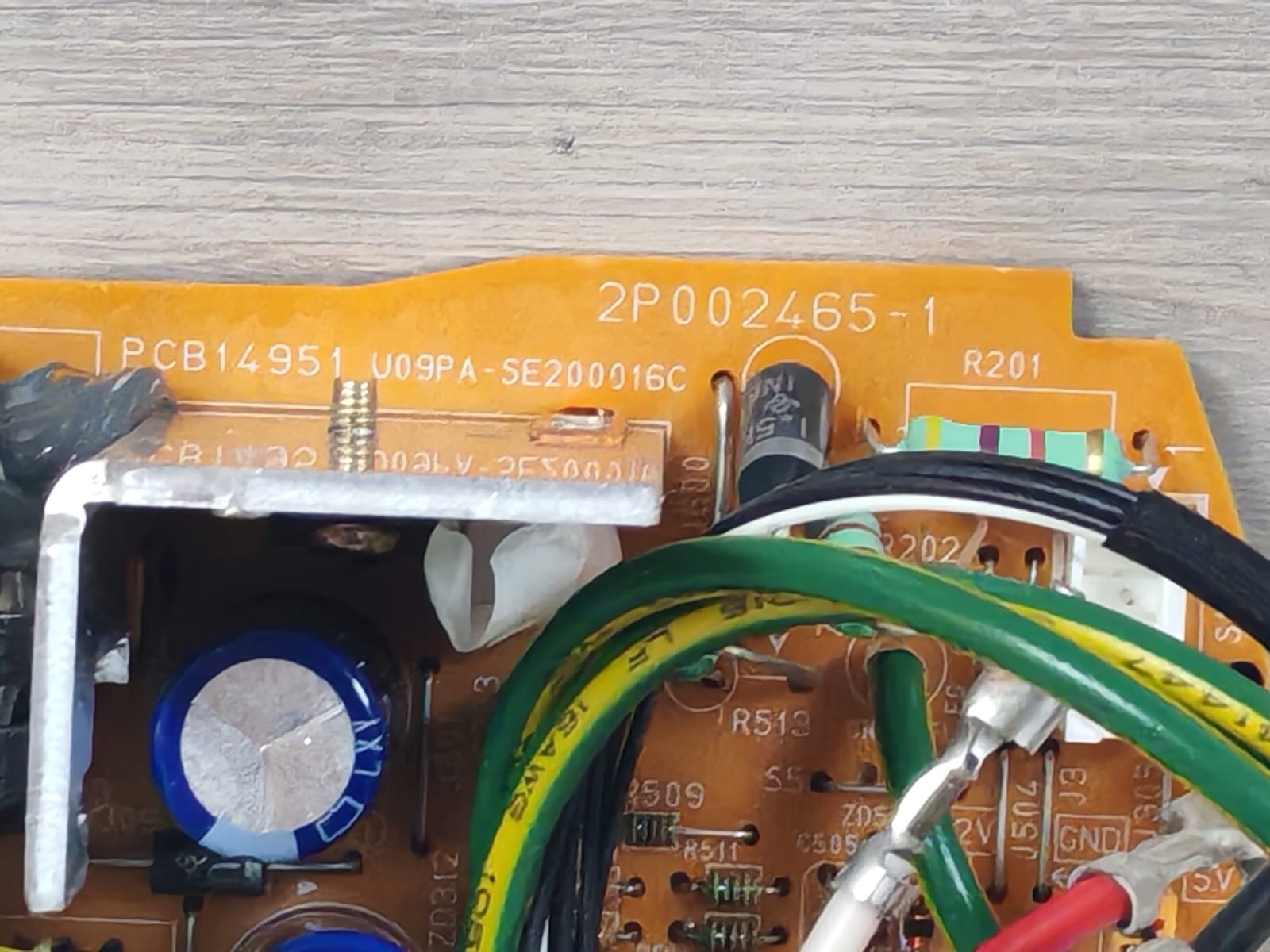 Daikin 2P002465-1 / CMKI-P3X DAIKIN 2P002465-1 / CMKI-P3X Printed Circuit Board 3
