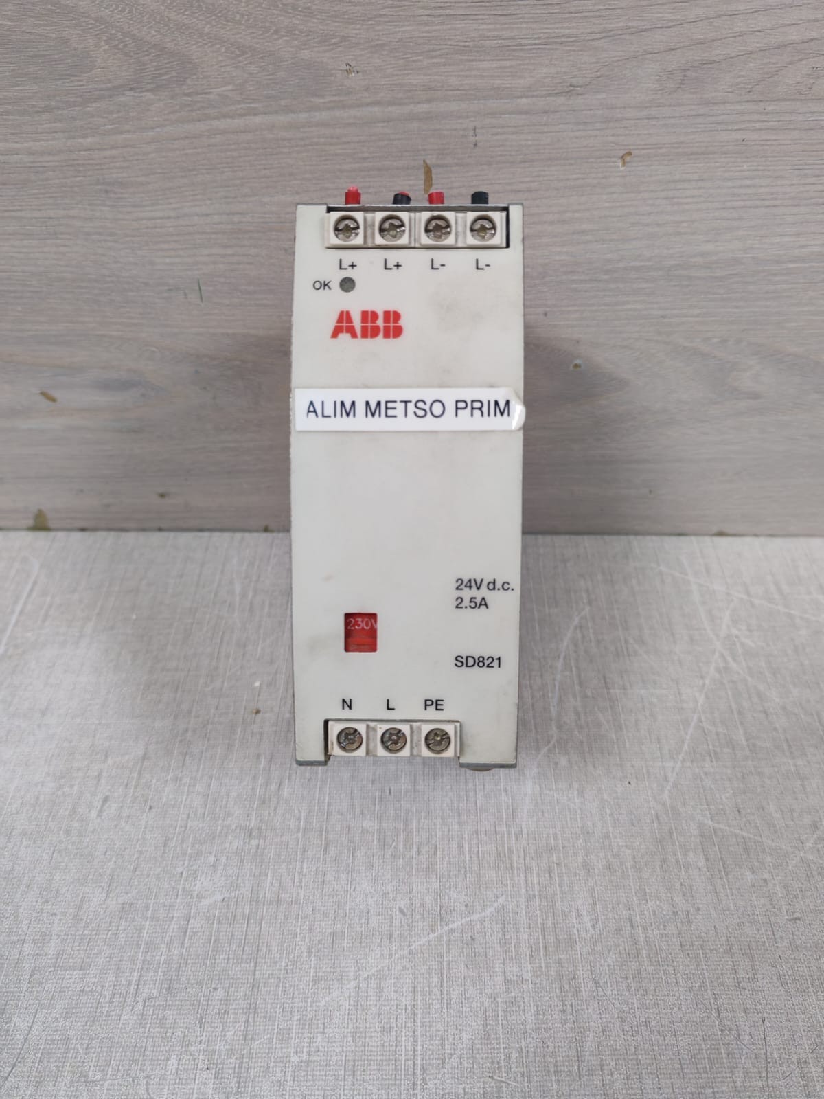ABB SD821 3BSC610037R1 ABB SD821 / SD821 3BSC610037R1 POWER SUPPLY 3