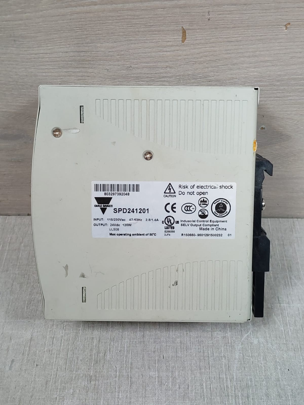 Carlo Gavazzi SPD241201 CARLO GAVAZZI SPD241201 POWER SUPPLY 24VDC 9