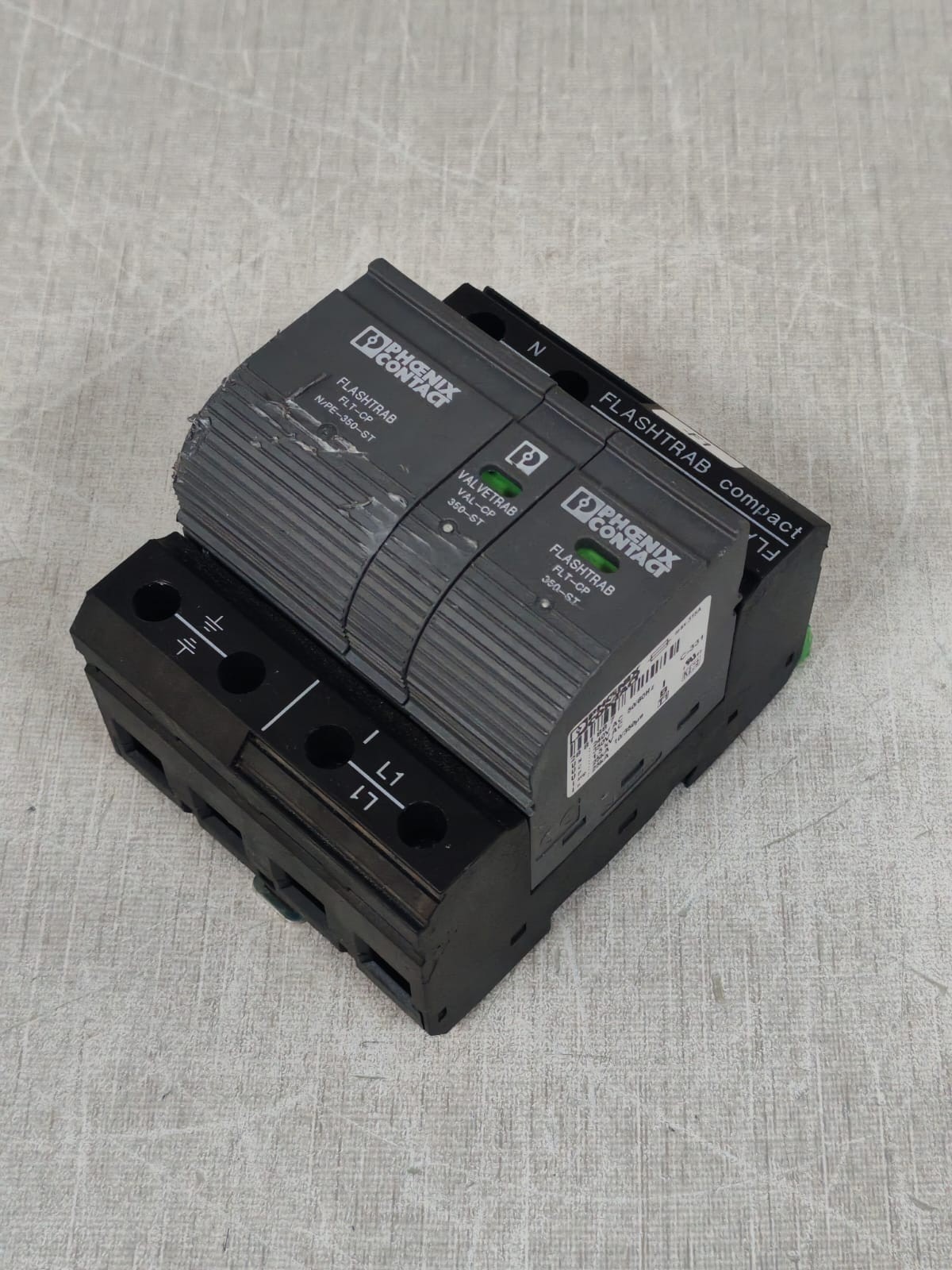 Phoenix Contact 2859738 FLT-CP-1S-350 PHOENIX CONTACT 2859738 FLT-CP-1S-350 FLASHTRAB COMPACT 5