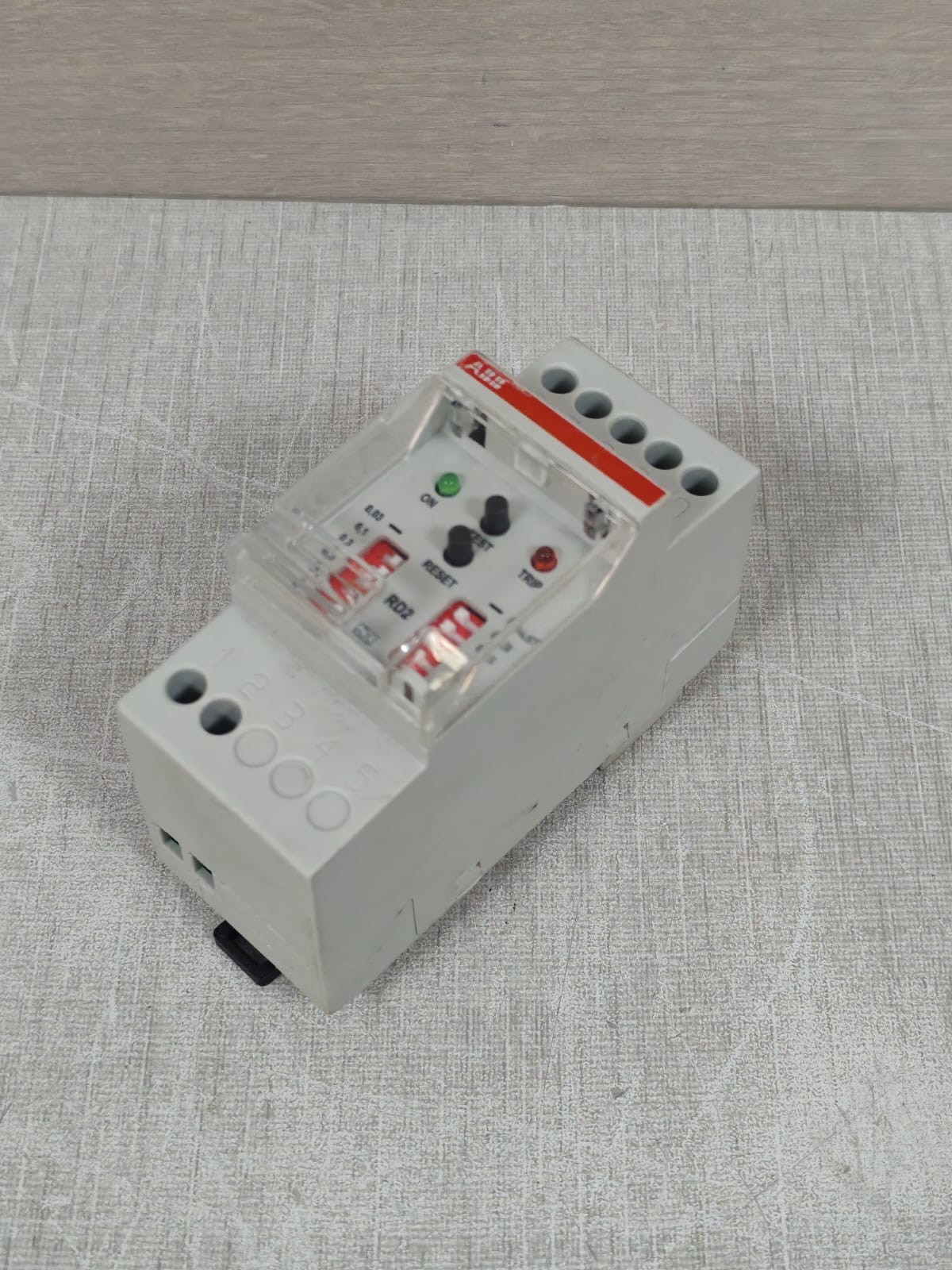 ABB RD2 ABB RD2 POWER SUPPLY 230V-400V 4