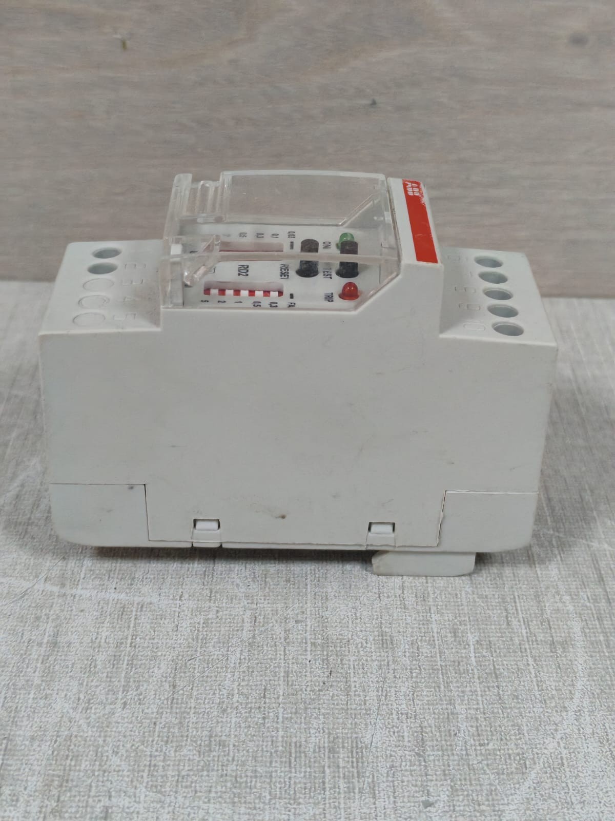 ABB RD2 ABB RD2 POWER SUPPLY 230V-400V 6