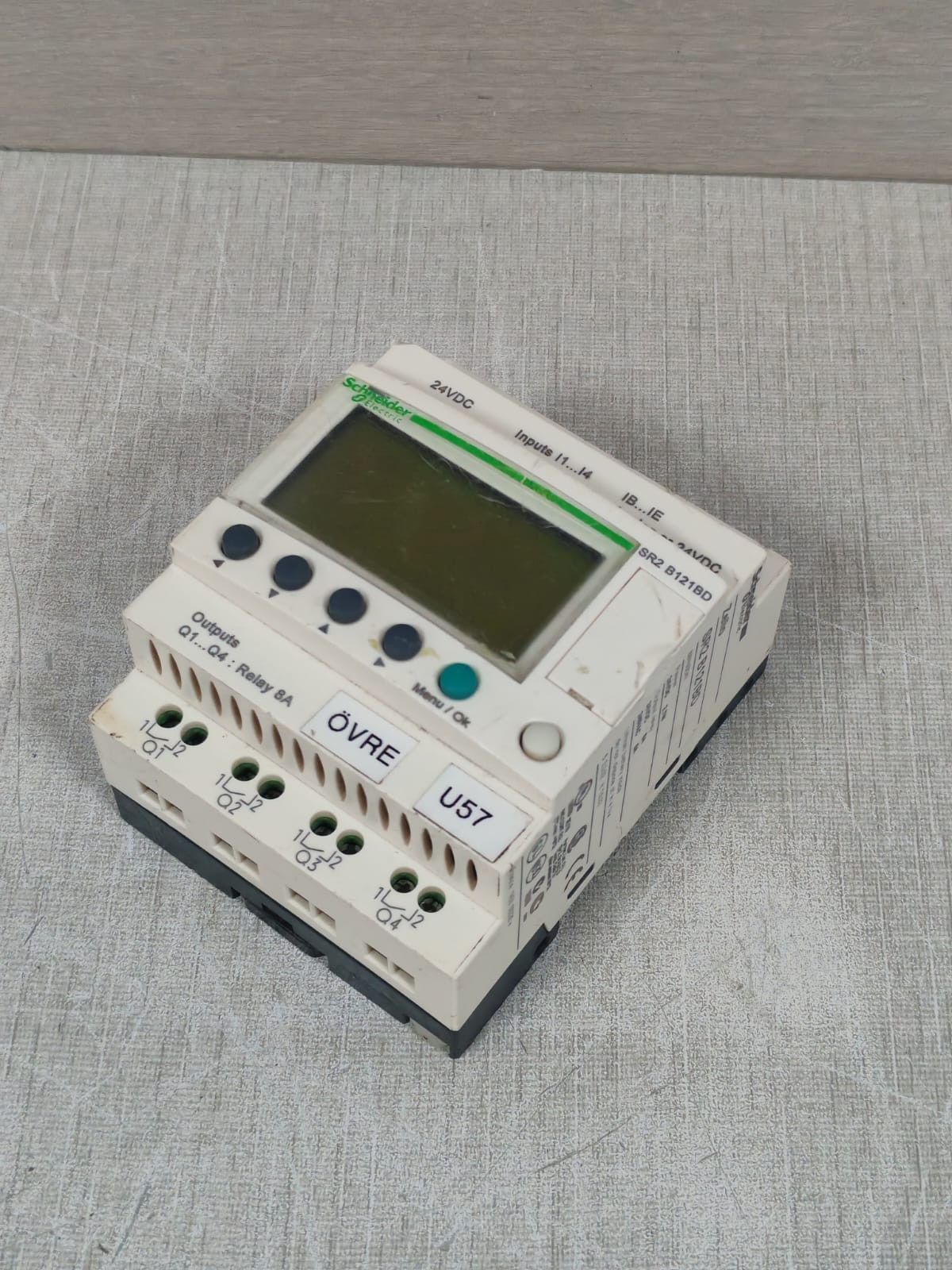Schneider Electric 88960041 SCHNEIDER ZELIO SR2 B121BD 88960041 LOGIC RELAY 24VDC 5