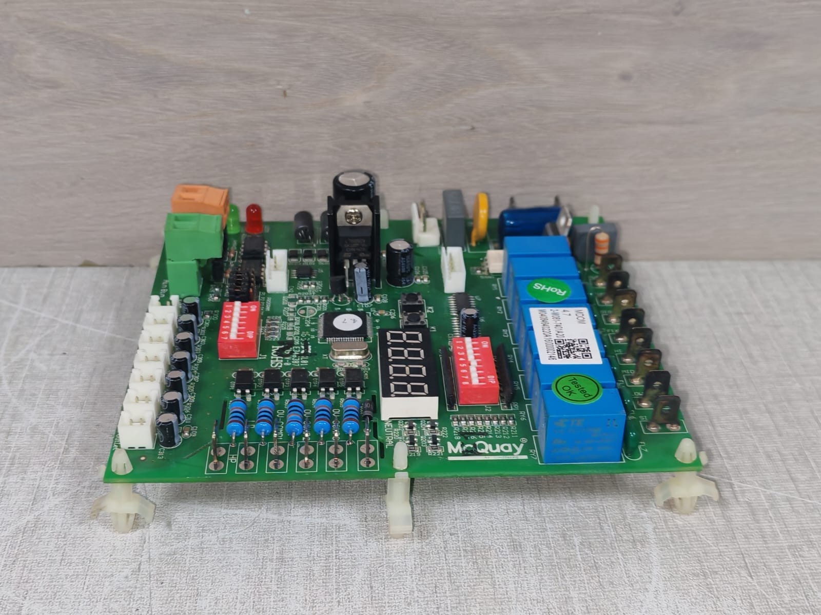 MCQUAY M081-7401A20 Mcquay M081 7401A20 MDOM VER1.4 2013.1.22 / MDOM 4.7 2 M081 7401A20 PCB Board 5