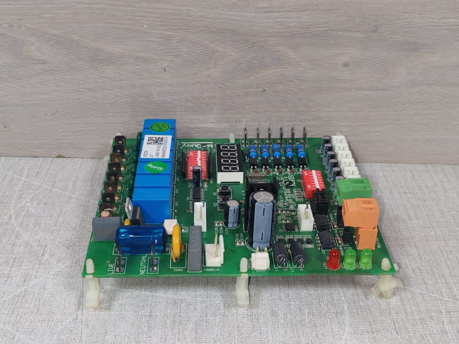 MCQUAY M081-7401A20 Mcquay M081 7401A20 MDOM VER1.4 2013.1.22 / MDOM 4.7 2 M081 7401A20 PCB Board 8