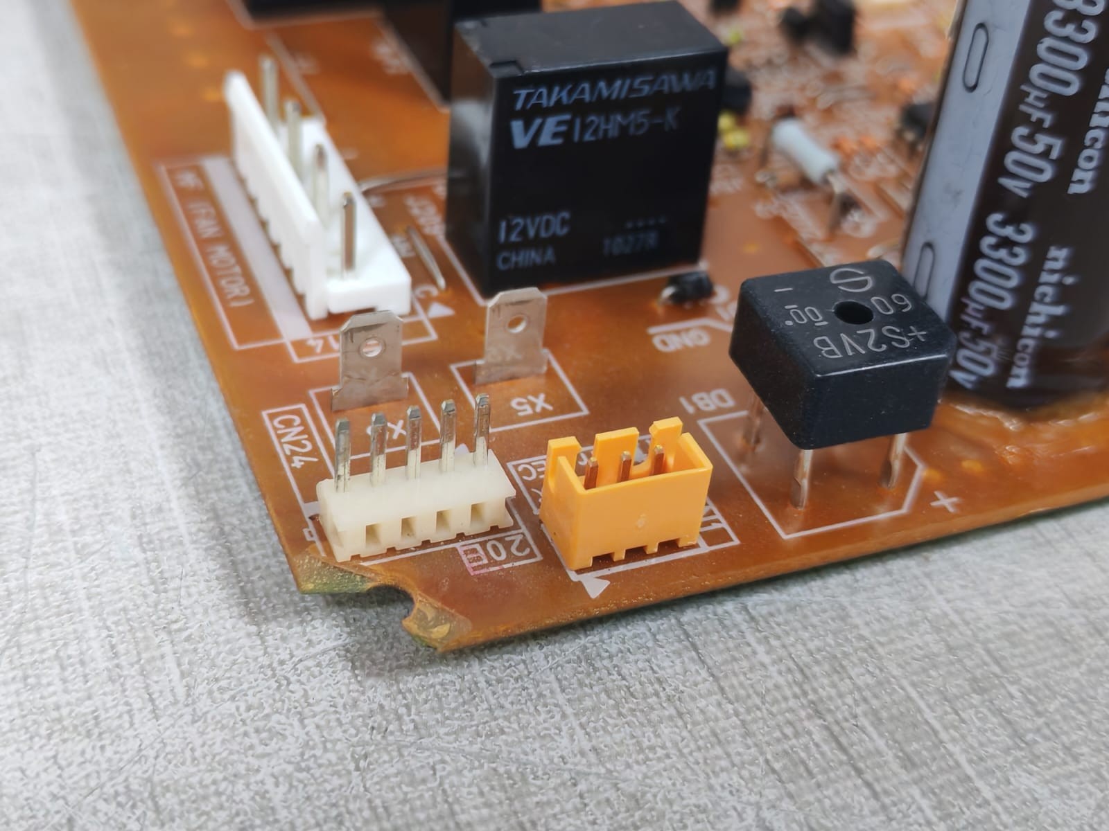 Daikin EC9122C RY71DV1.VHL DAIKIN EC9122C RY71DV1.VHL PCB Board 6