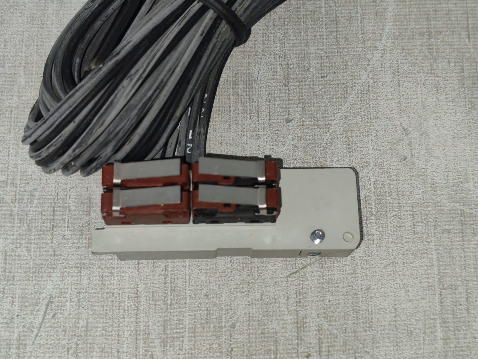 ABB 1SDA051371R1 ABB 1SDA051371R1 AUXILIARY CONTACT 8