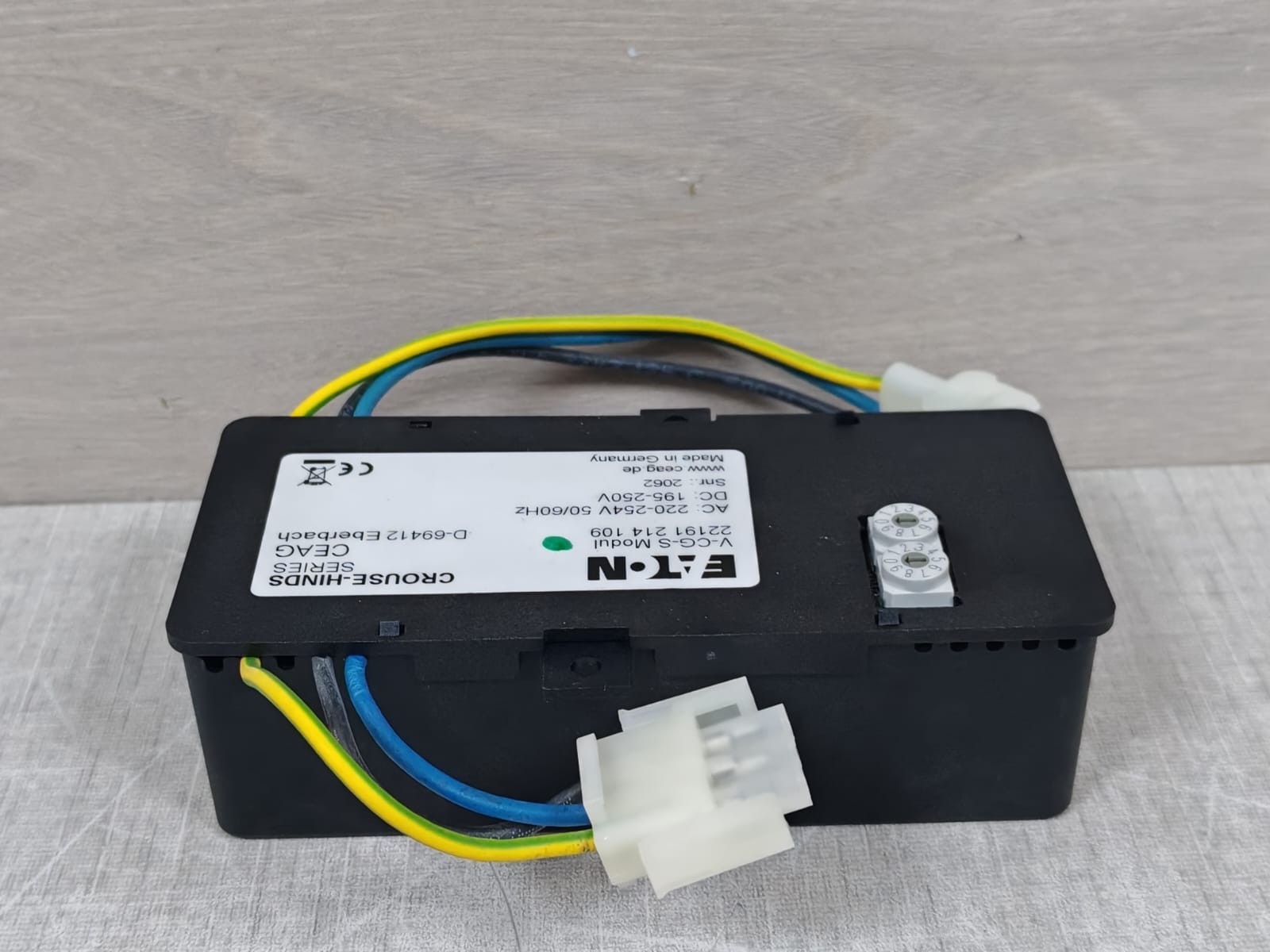 CROUSE-HINDS By EATON 22191 214 109 CROUSE-HINDS By EATON V-CG-S 22191 214 109 Battery Module For Exit V-CG-S 4