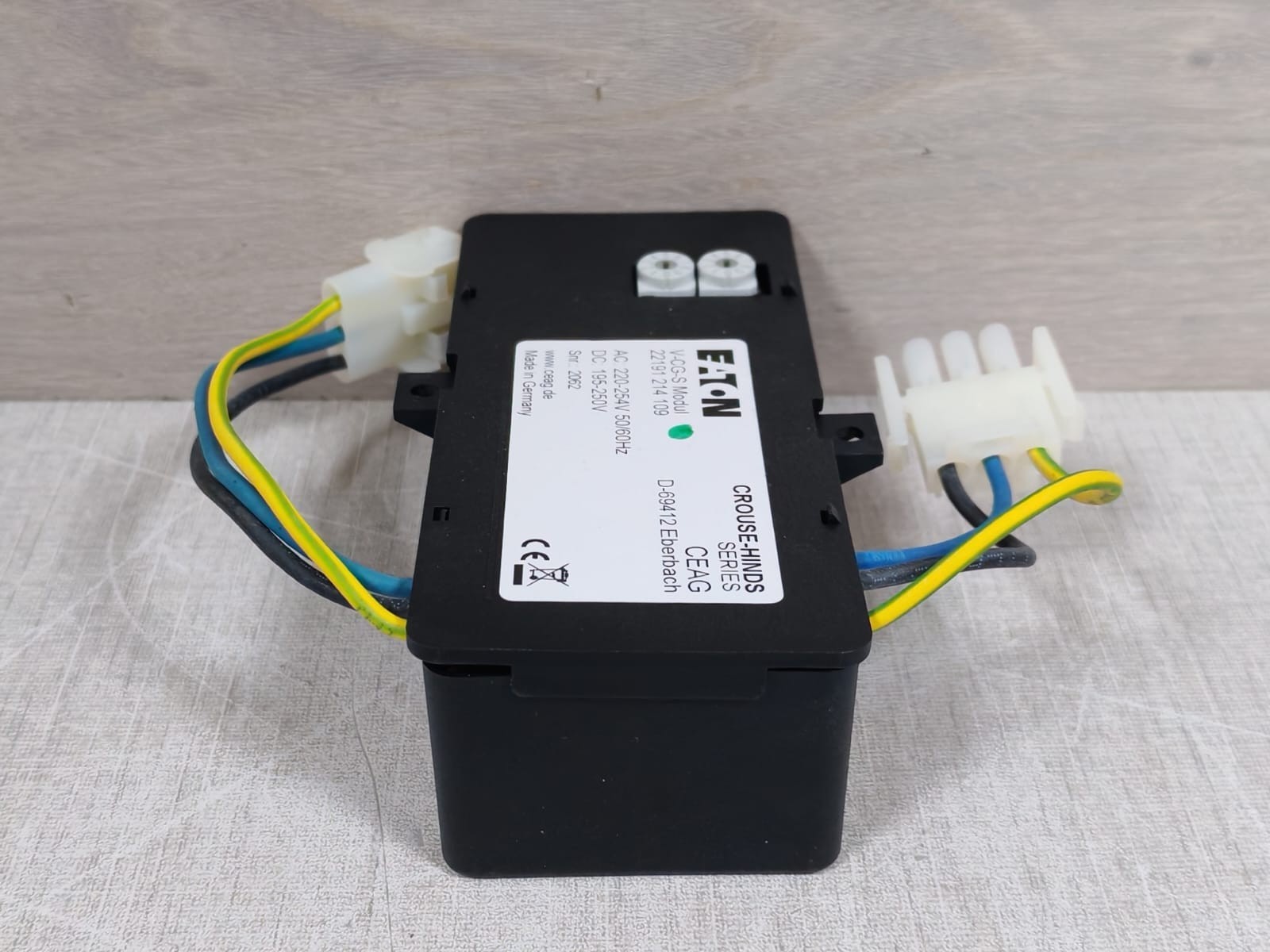 CROUSE-HINDS By EATON 22191 214 109 CROUSE-HINDS By EATON V-CG-S 22191 214 109 Battery Module For Exit V-CG-S 6