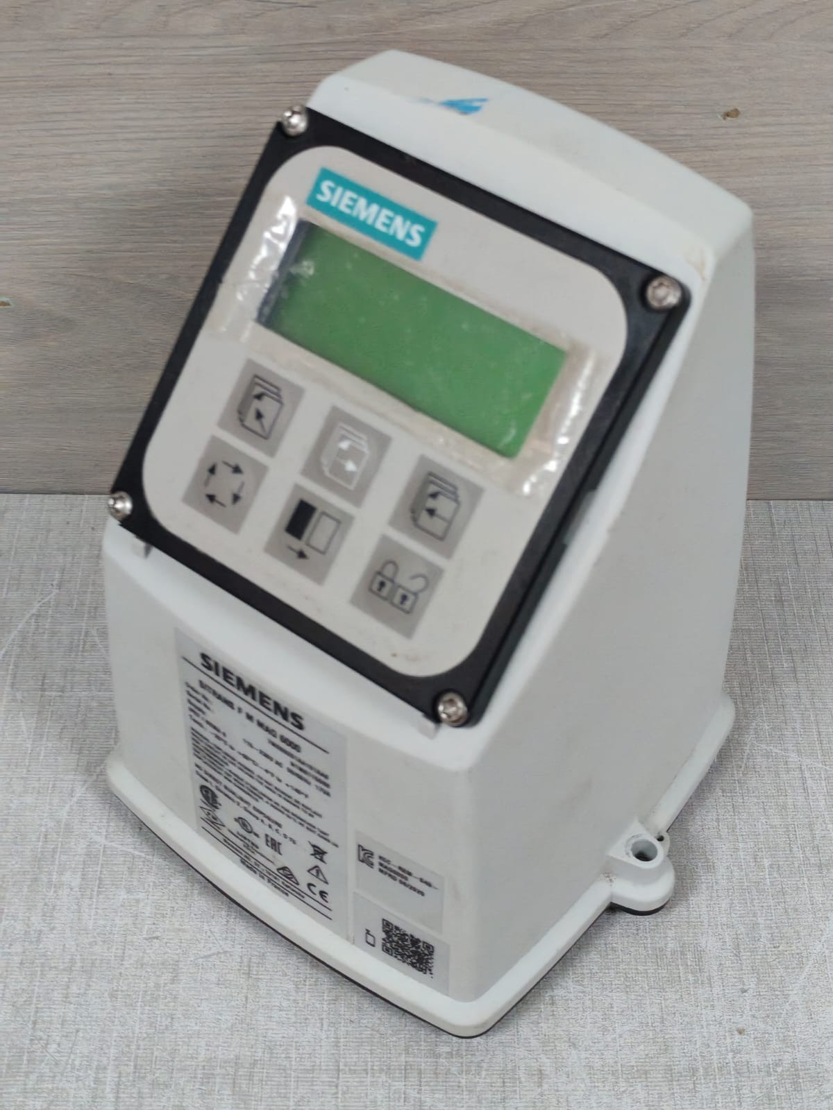 Siemens 7ME69201AA101AA0 SIEMENS SITRANS F M MAG 6000 7ME69201AA101AA0 FLOW METER 8