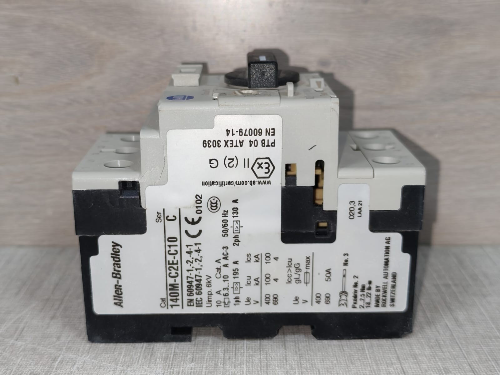Allen-Bradley 140M-C2E-C10 Allen-Bradley 140M-C2E-C10 SER.C Motor Protection Circuit Breaker 6