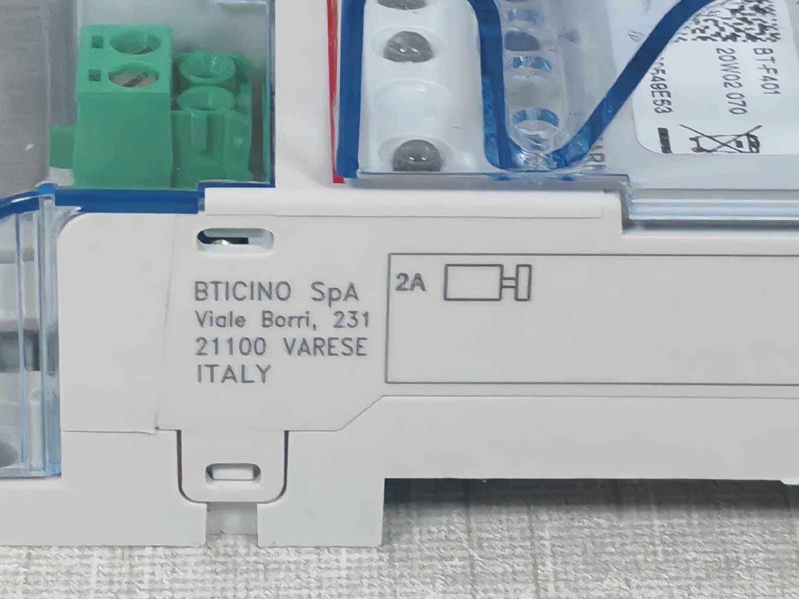 Legrand BTICINO F401 Legrand BTICINO MyHome SCS F401 2 MOD DIN Module Actuator 4