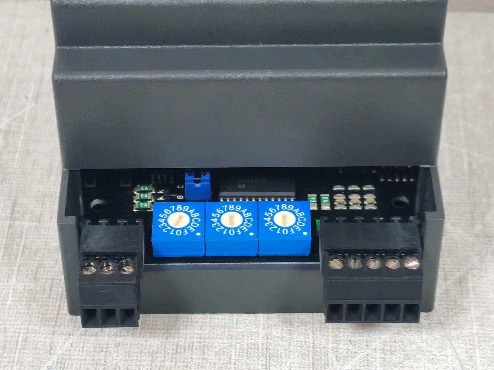 DALC NET DLB1248-4CC-DMX DALC NET DLB1248-4CC-DMX Led Dimmer 3