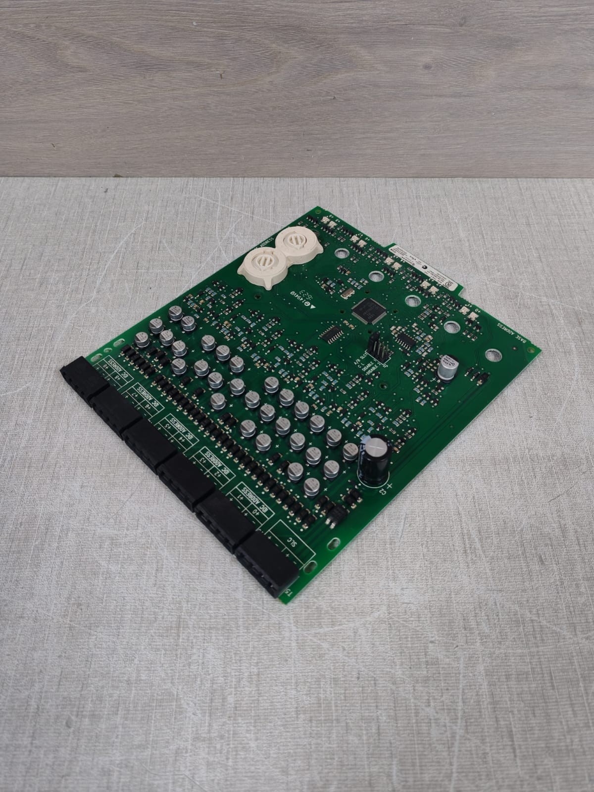NOTIFIER BY HONEYWELL XP10-M REV.010 NOTIFIER BY HONEYWELL XP10-M REV.010 INPUT MONITOR MODULE 4