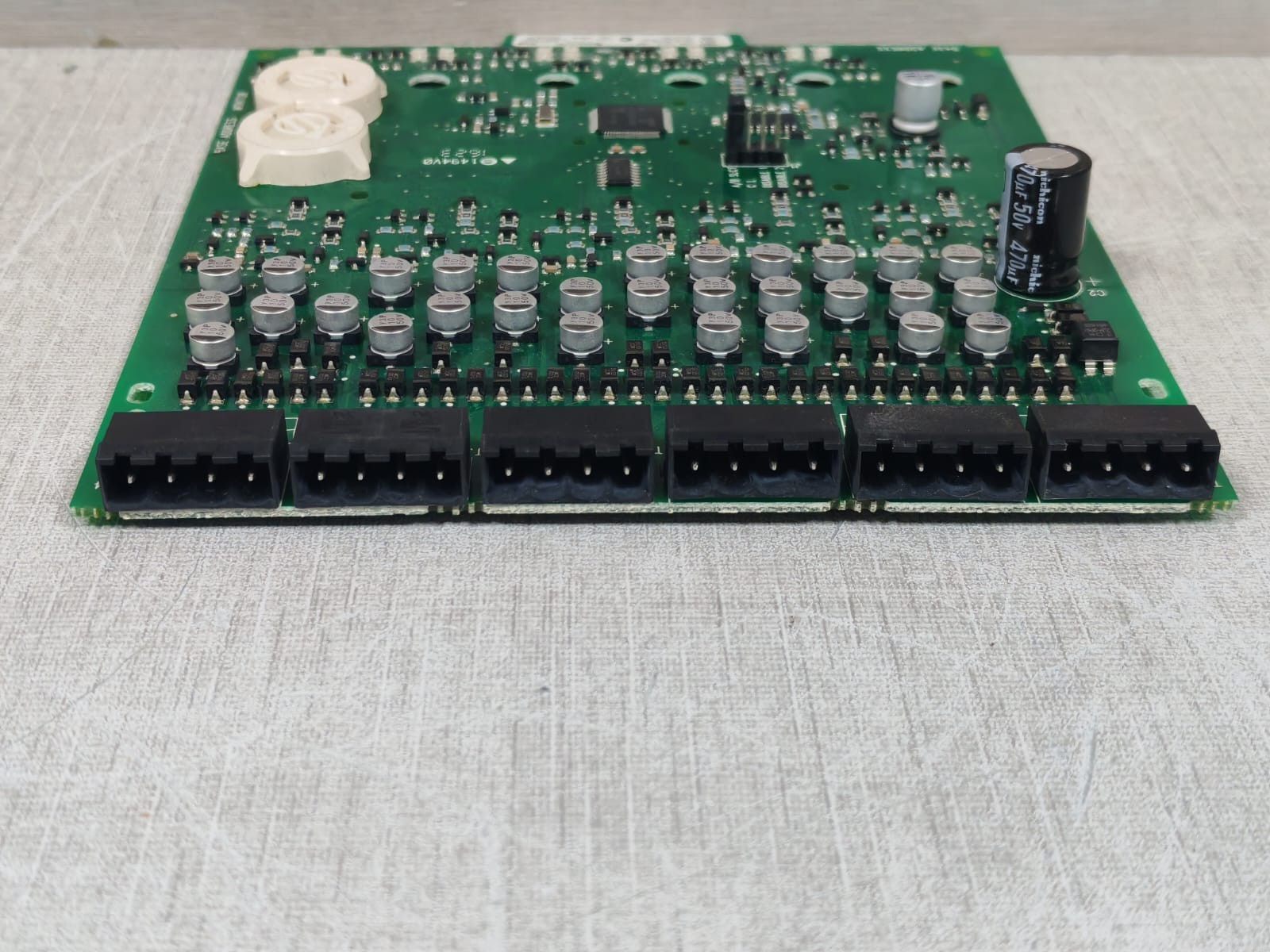 NOTIFIER BY HONEYWELL XP10-M REV.010 NOTIFIER BY HONEYWELL XP10-M REV.010 INPUT MONITOR MODULE 8