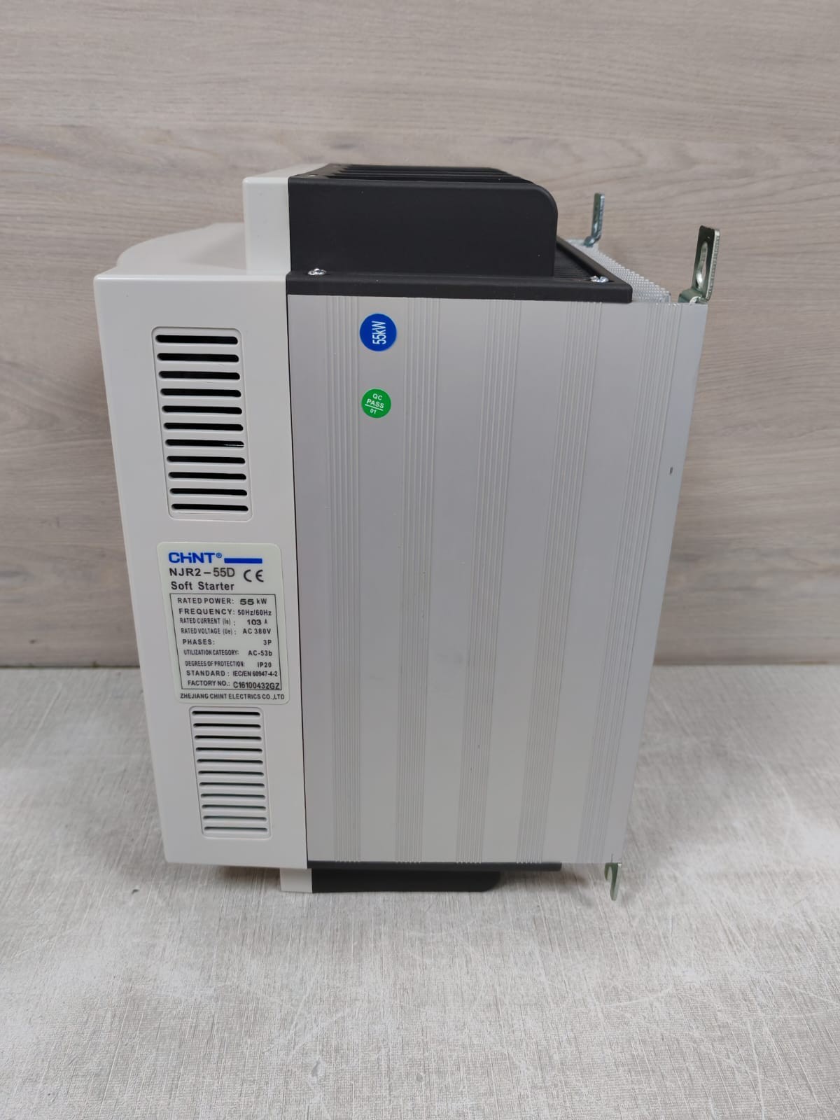 CHINT NJR2-55D CHINT NJR2-55D SOFT STARTER 55W 103A 7