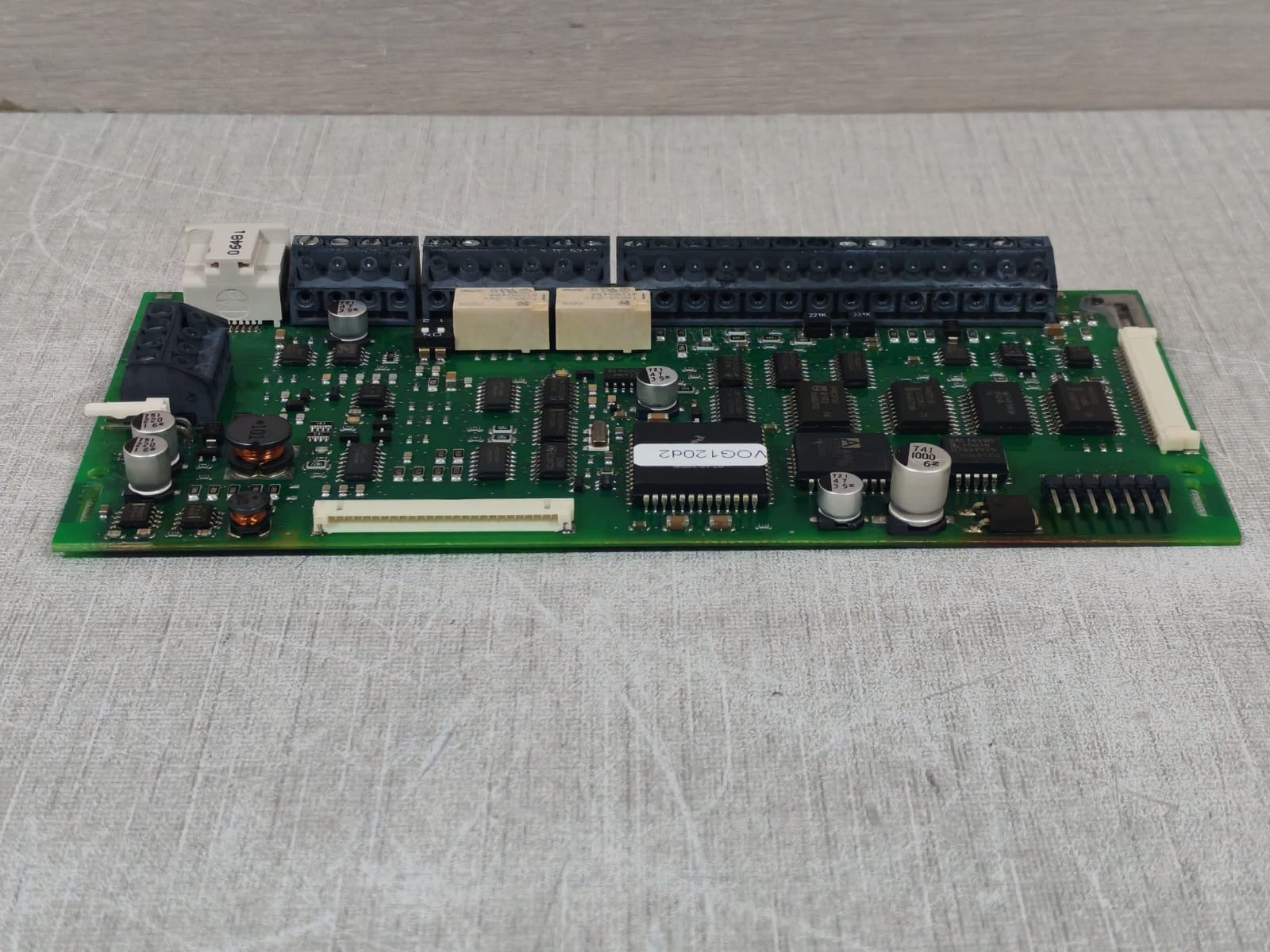 Unbranded V2000/CB/E / V2000/CB/E/A02 V2000/CB/E / V2000/CB/E/A02 PRINTED CIRCUIT BOARD FROM INTERTEK 4008002 7