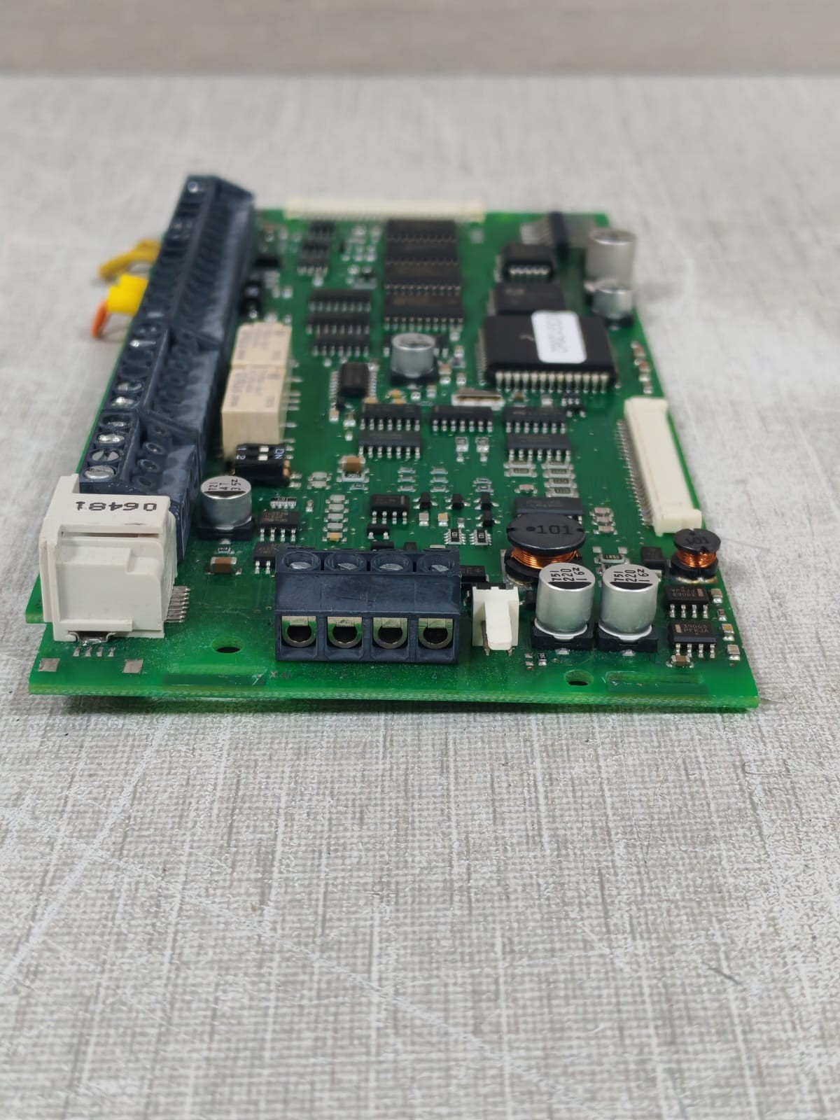 Unbranded V2000/CB/E / V2000/CB/E/A02 V2000/CB/E / V2000/CB/E/A02 PRINTED CIRCUIT BOARD FROM INTERTEK 4008002 8