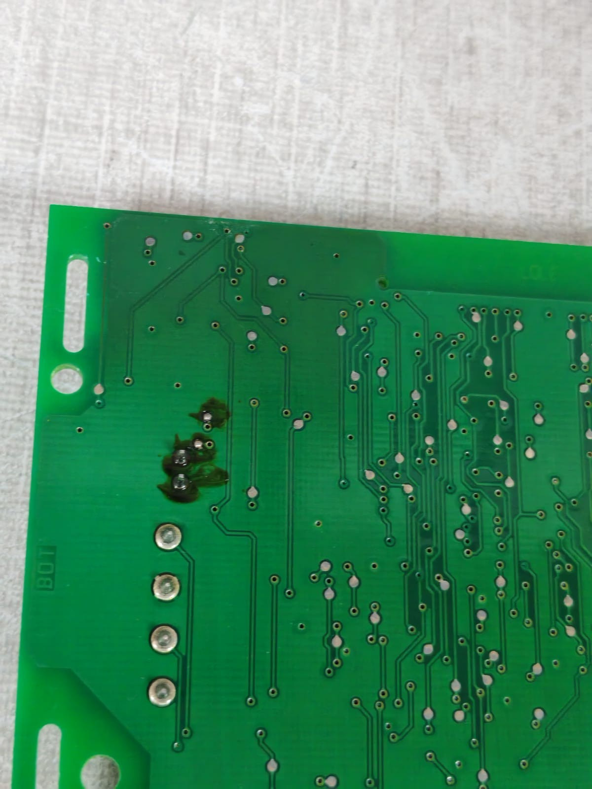 Unbranded V2000/CB/E / V2000/CB/E/A02 V2000/CB/E / V2000/CB/E/A02 PRINTED CIRCUIT BOARD FROM INTERTEK 4008002 10