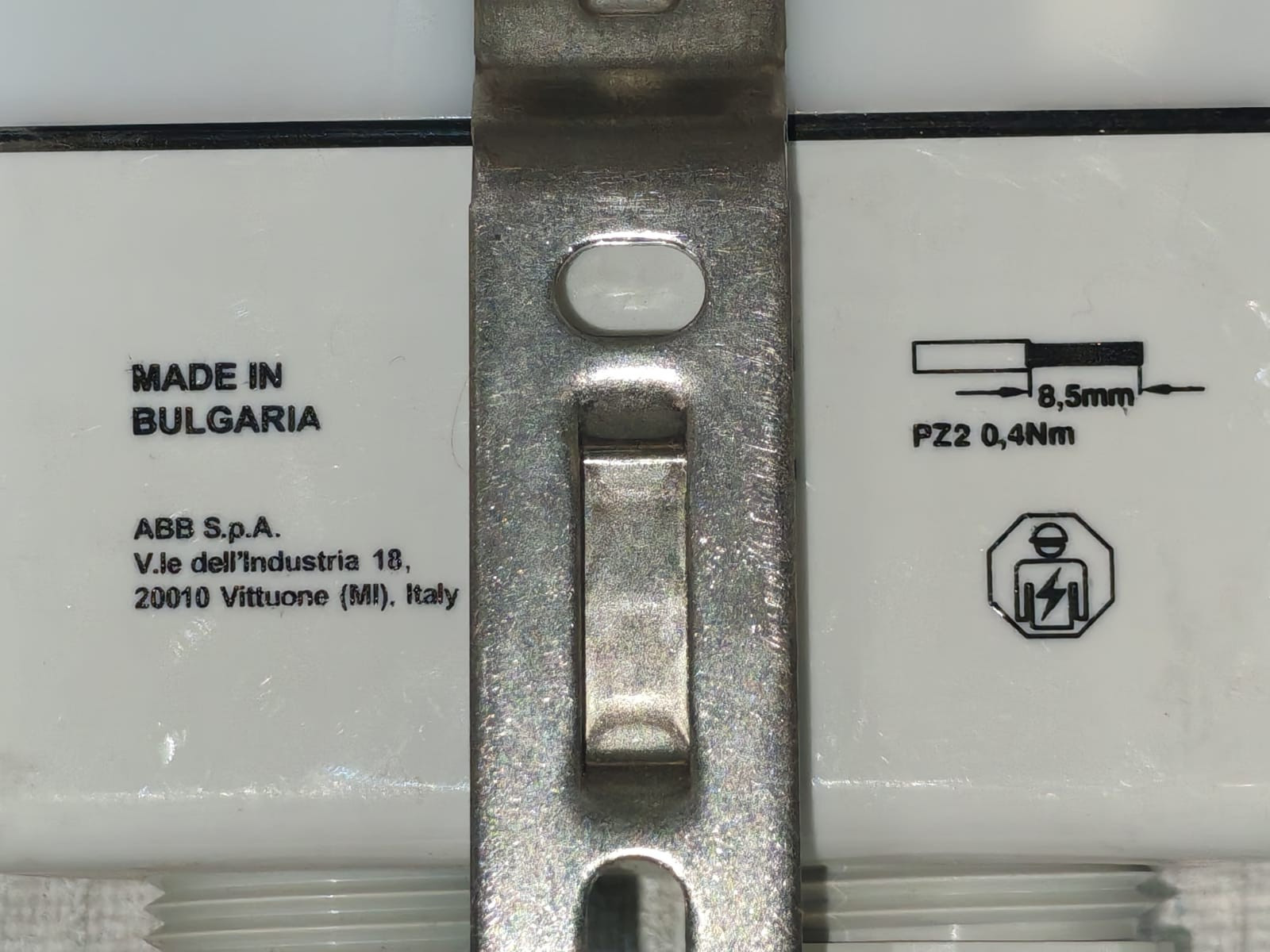 ABB 0638 6076 BO ABB SPA 0638 6076 BO / LS-D Twilight Switch 3