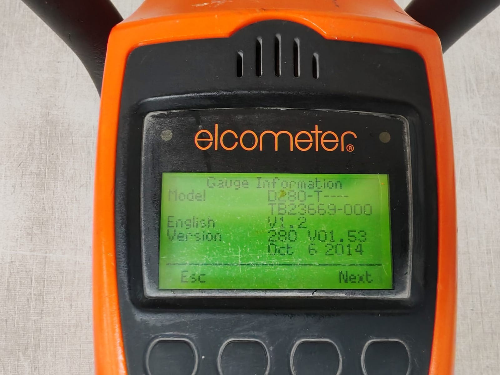 ELCOMETER 280 P/N: D280-T- TB23669-000 V1.2 280 V01.53 HOLIDAY DETECTOR
