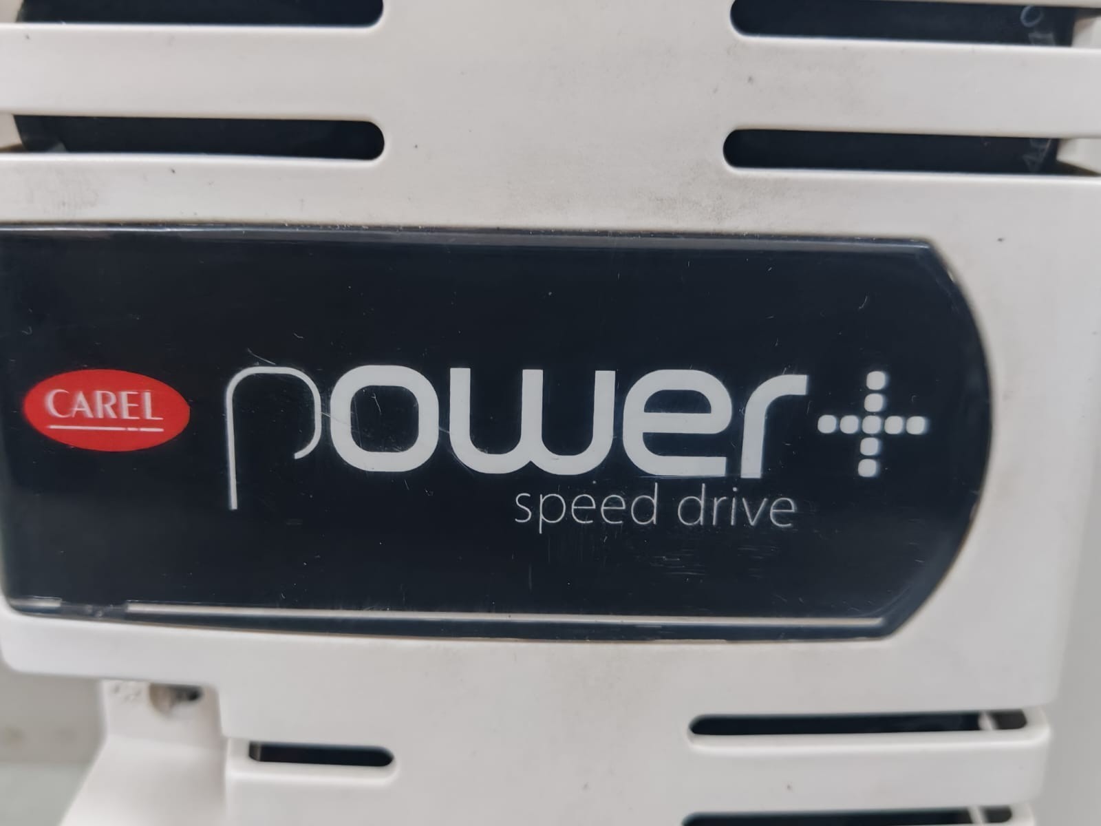 Carel PSD0022400 CAREL PSD0022400 Rev.1.010 Power+ Inverter 380-480V 2