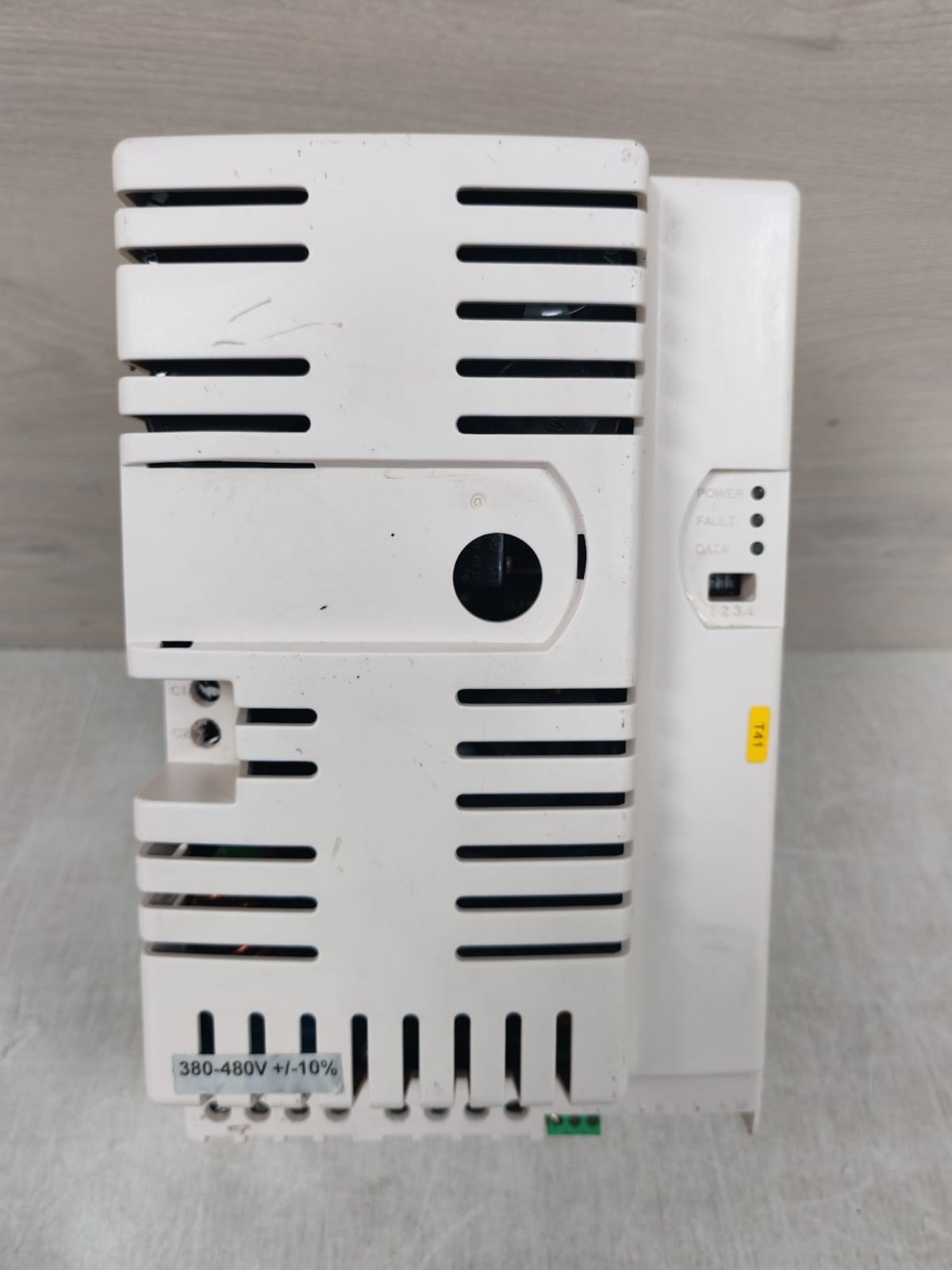 Carel PSD0022400 CAREL PSD0022400 Rev.1.010 Power+ Inverter 380-480V 4