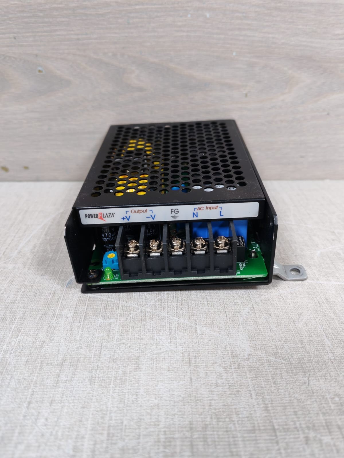 POWER PLAZA CS75-24 POWER PLAZA CS75-24 POWER SUPPLY 2