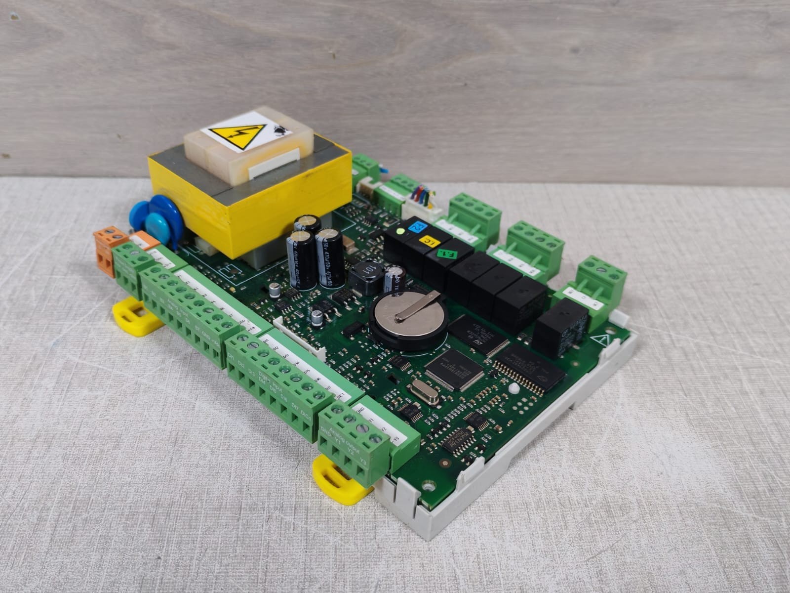 Carel UPCA001DS0 CAREL UPCA001DS0 Programmable Logic Controller 9