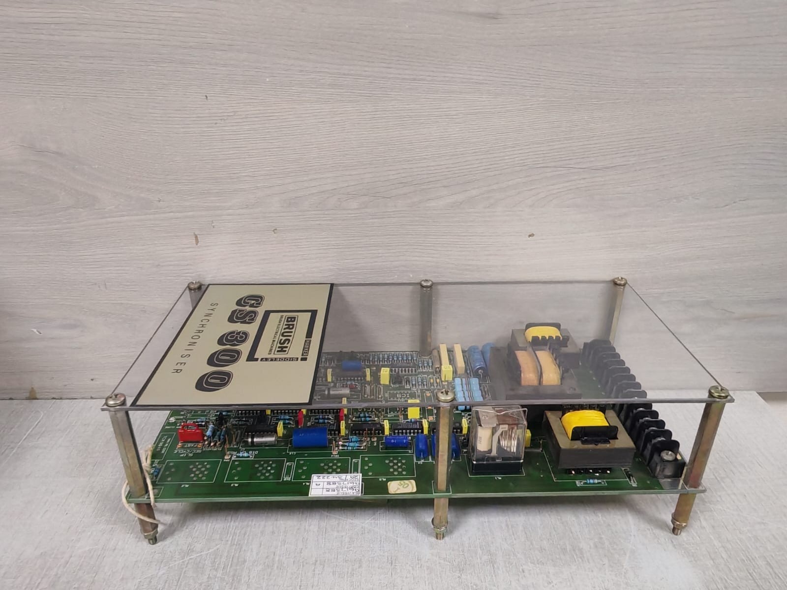 BRUSH CS300 BRUSH ELECTRICAL MACHINES CS300 Synchroniser 6