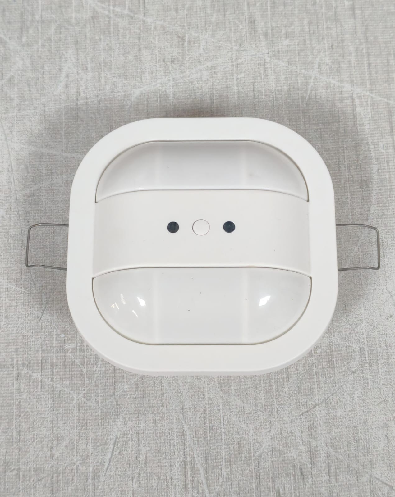 ABB 2CKA006132A0342 ABB 6131/20-24-500 2CKA006132A0342 I-BUS MINI PRESENCE DETECTOR KNX 6