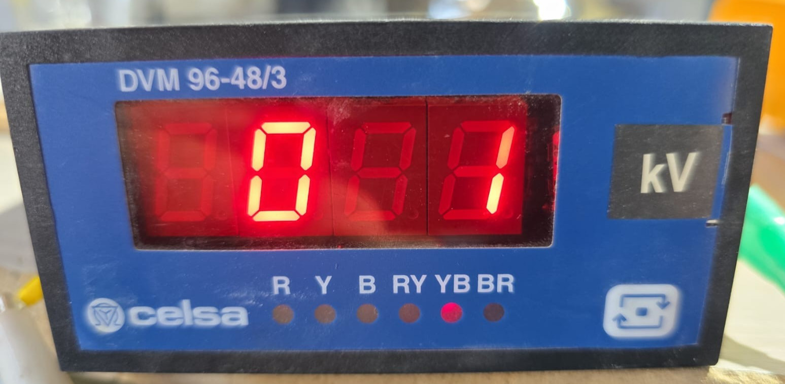 CELSA DVM 96-48/3 DIGITAL PANEL METERS 125VDC