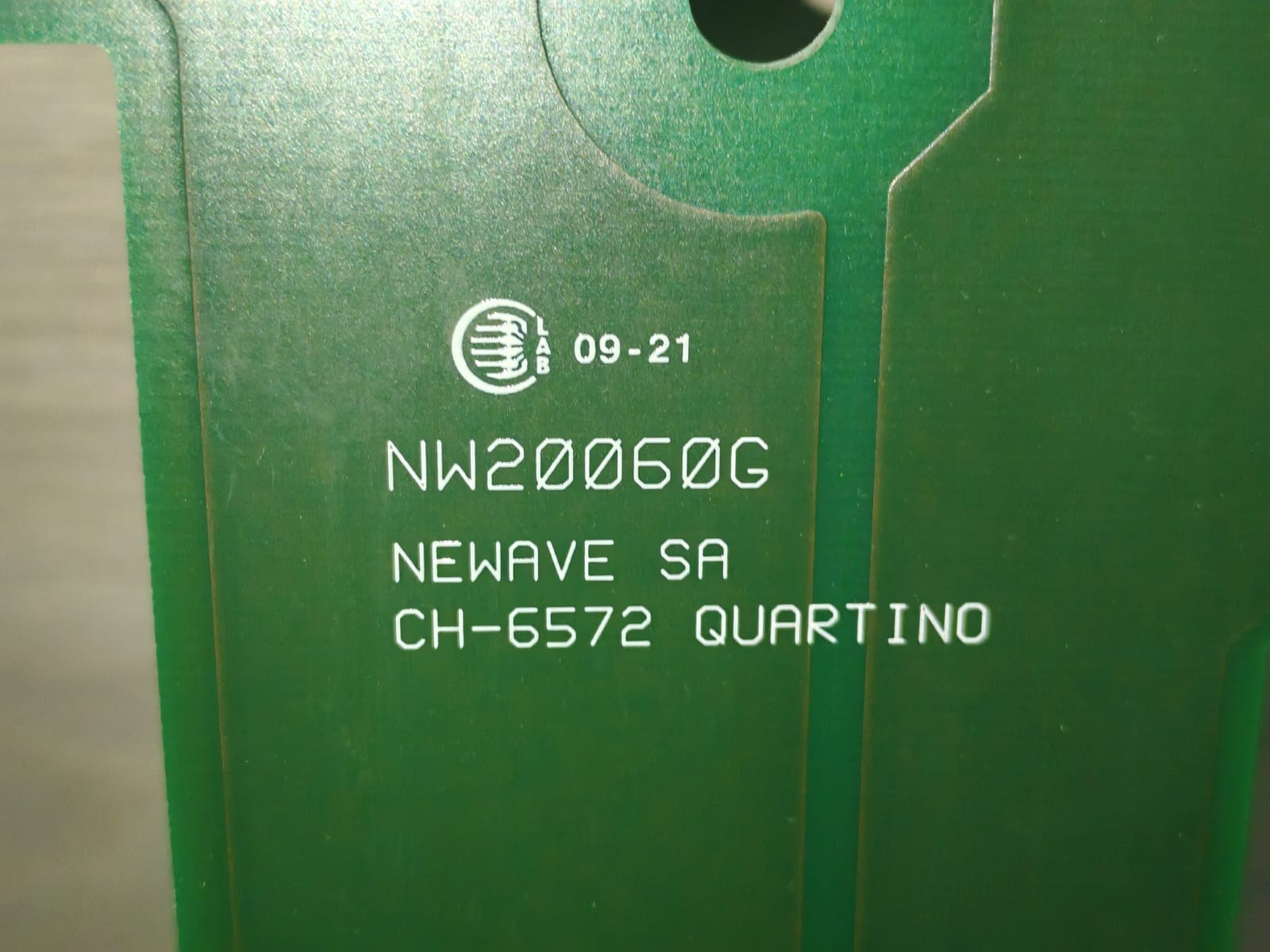 UNKNOWN NW20060G NW20060G NEWAVE SA CH-6572 QUARTINO CIRCUIT BOARD FROM ABB POWERSCALE 5