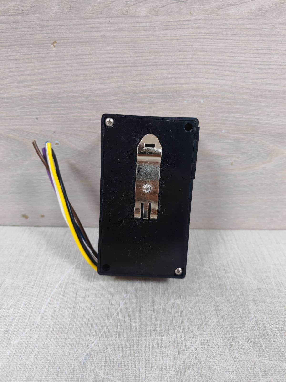 KELE KELE VTI-2-D KELE VTI-2-D VOLTAGE & CURRENT CONVERTER 4