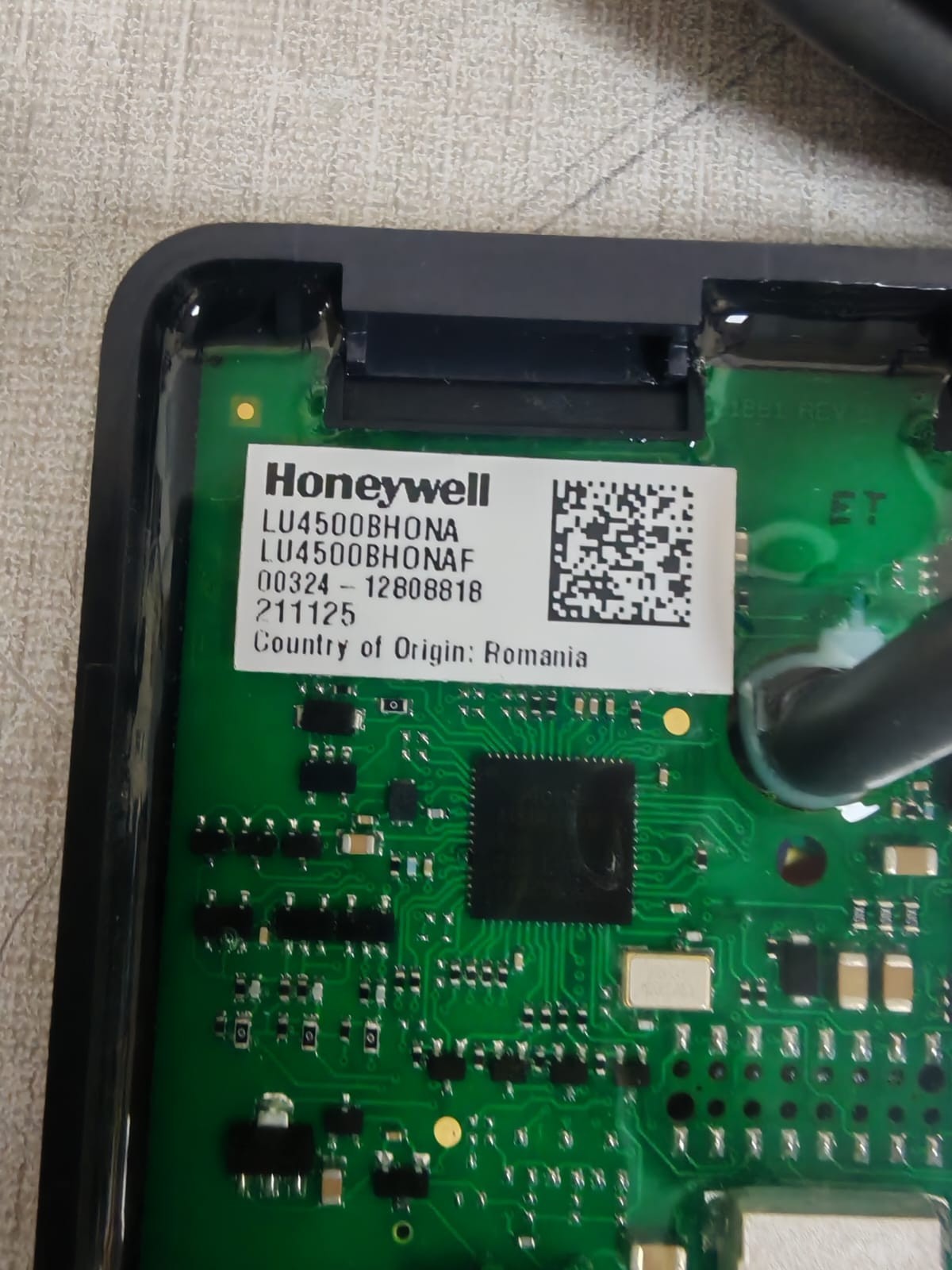 Honeywell LU4500BHONA HONEYWELL LU4500BHONA LUMINAXS MIFARED WIEGAND READER 5