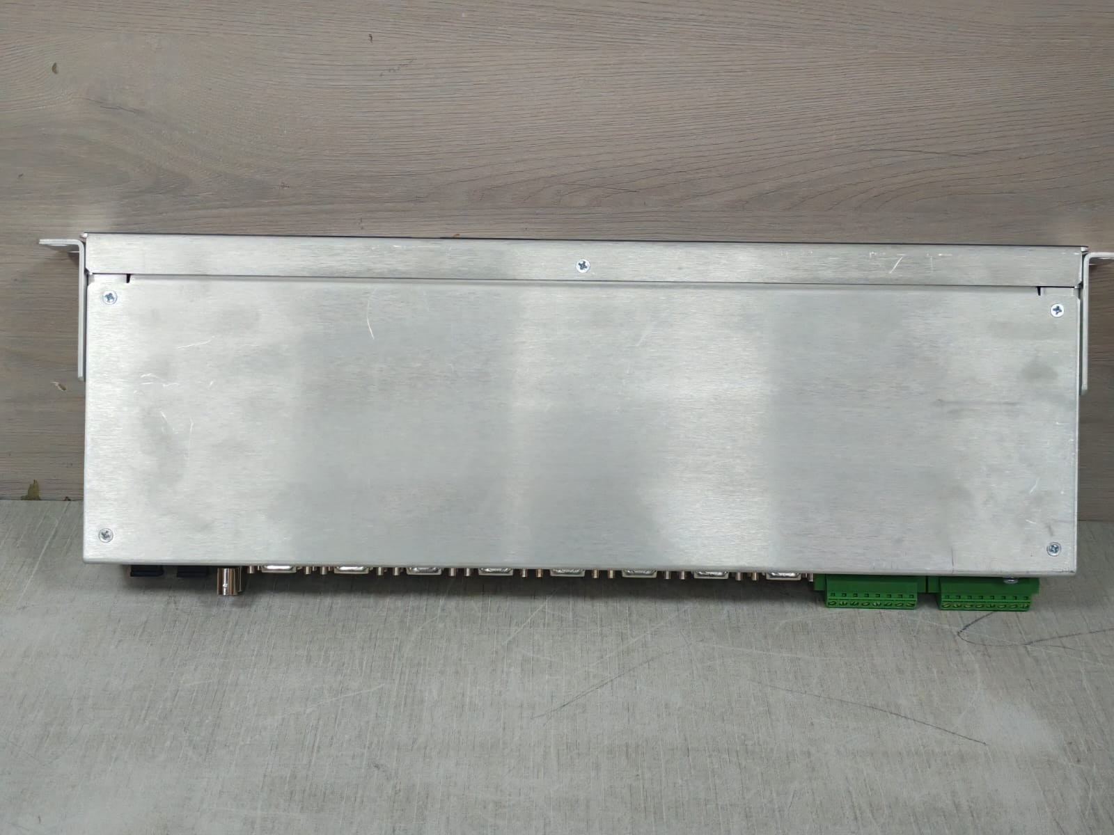 SEL SEL-3620 SEL-3620 3620XHA2XXX1 HW V2.0 ETHERNET SECURITY GATEWAY 120/240AC 8